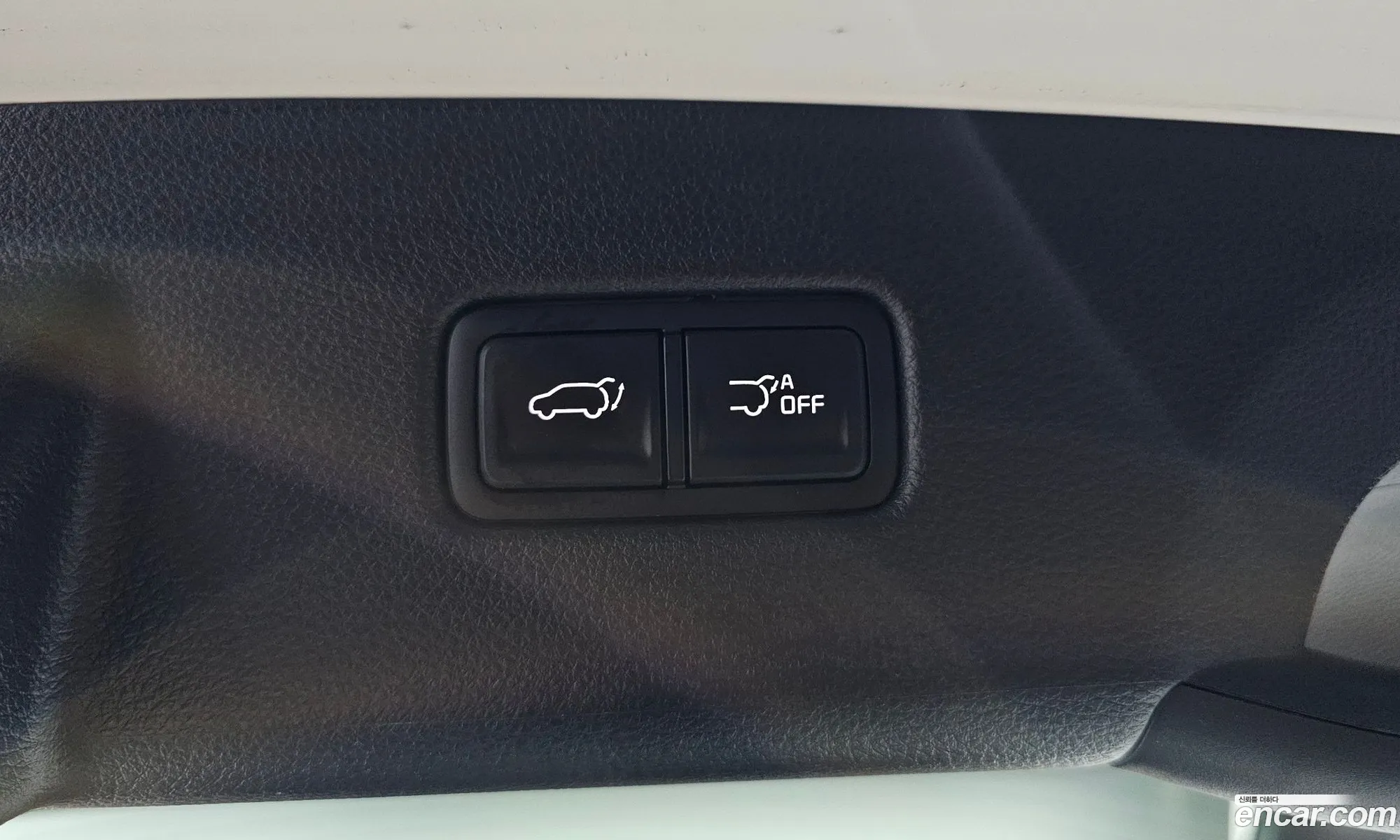 Kia Carnival 2023 KNANE813BPS277446 — 18