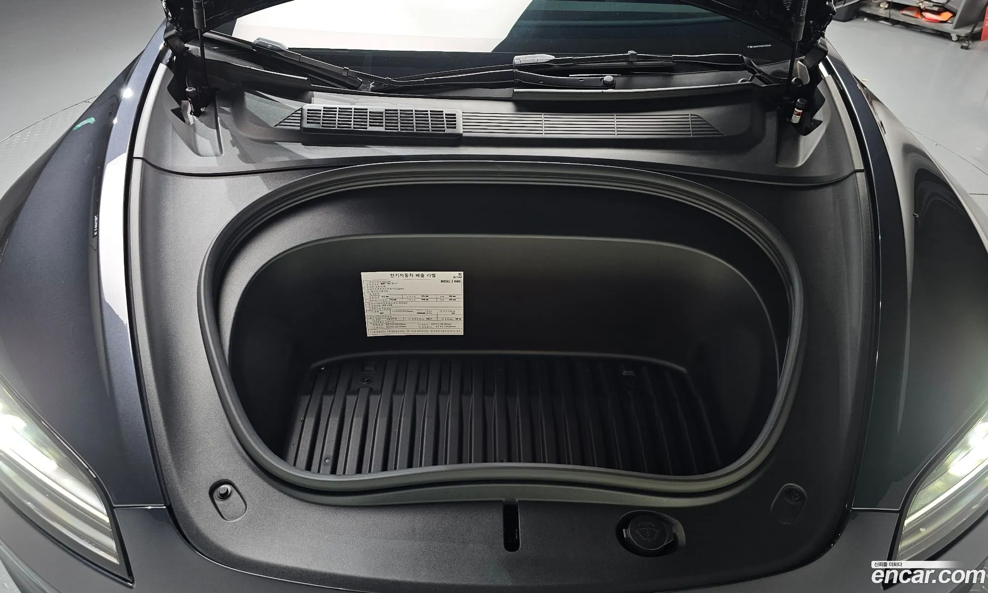 Tesla Model 3 2025 LRW3E7FS8SC507548 — 26
