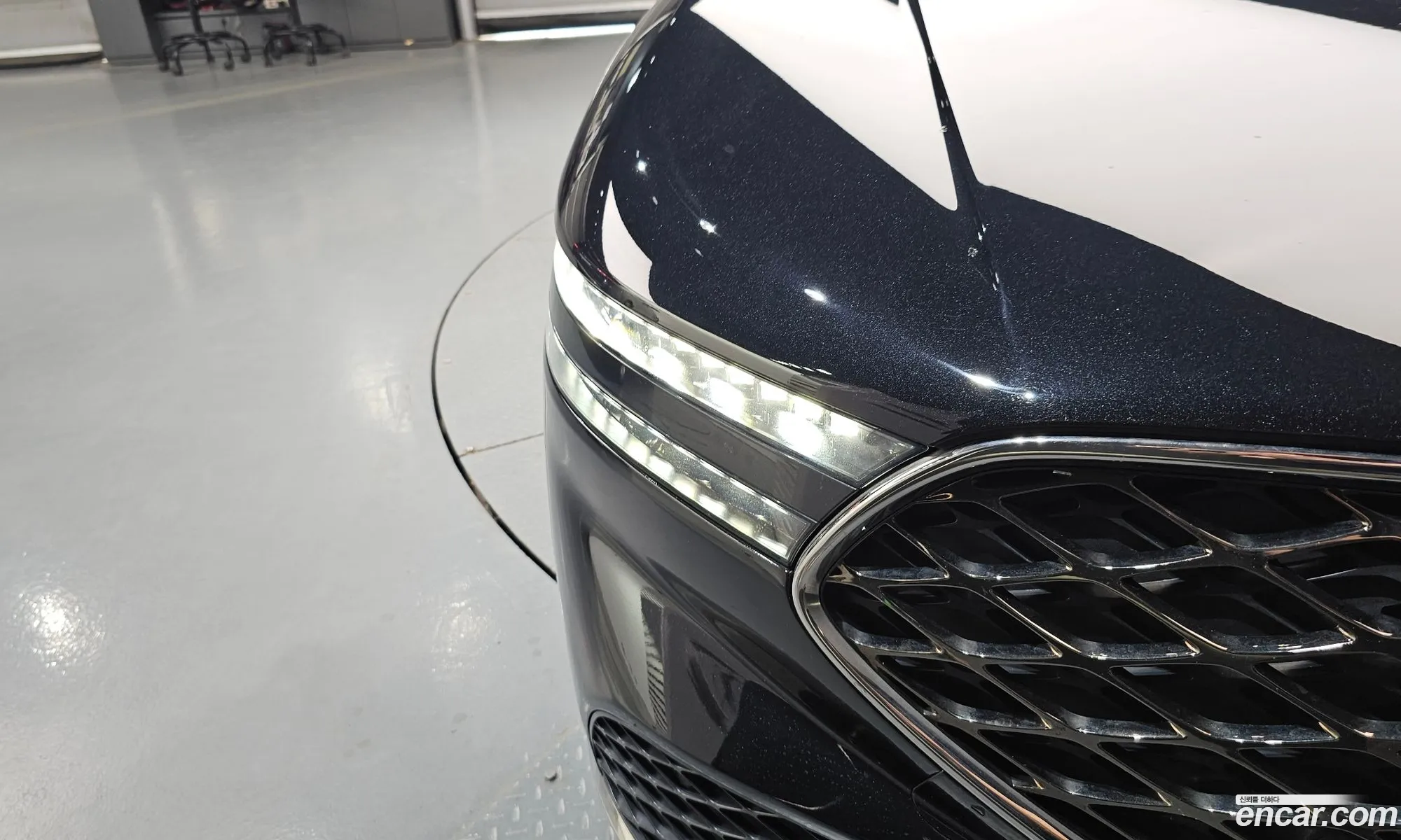 Genesis G90 2022 KMTFA41DDPU020596 — 5