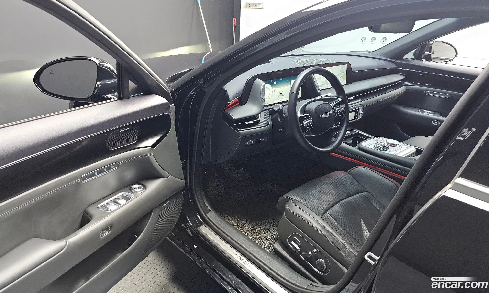 Genesis G90 2022 KMTFA41DDPU020596 — 29