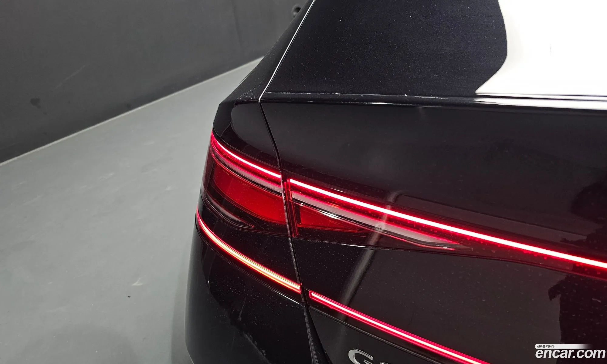 Genesis G90 2022 KMTFA41DDPU020596 — 6