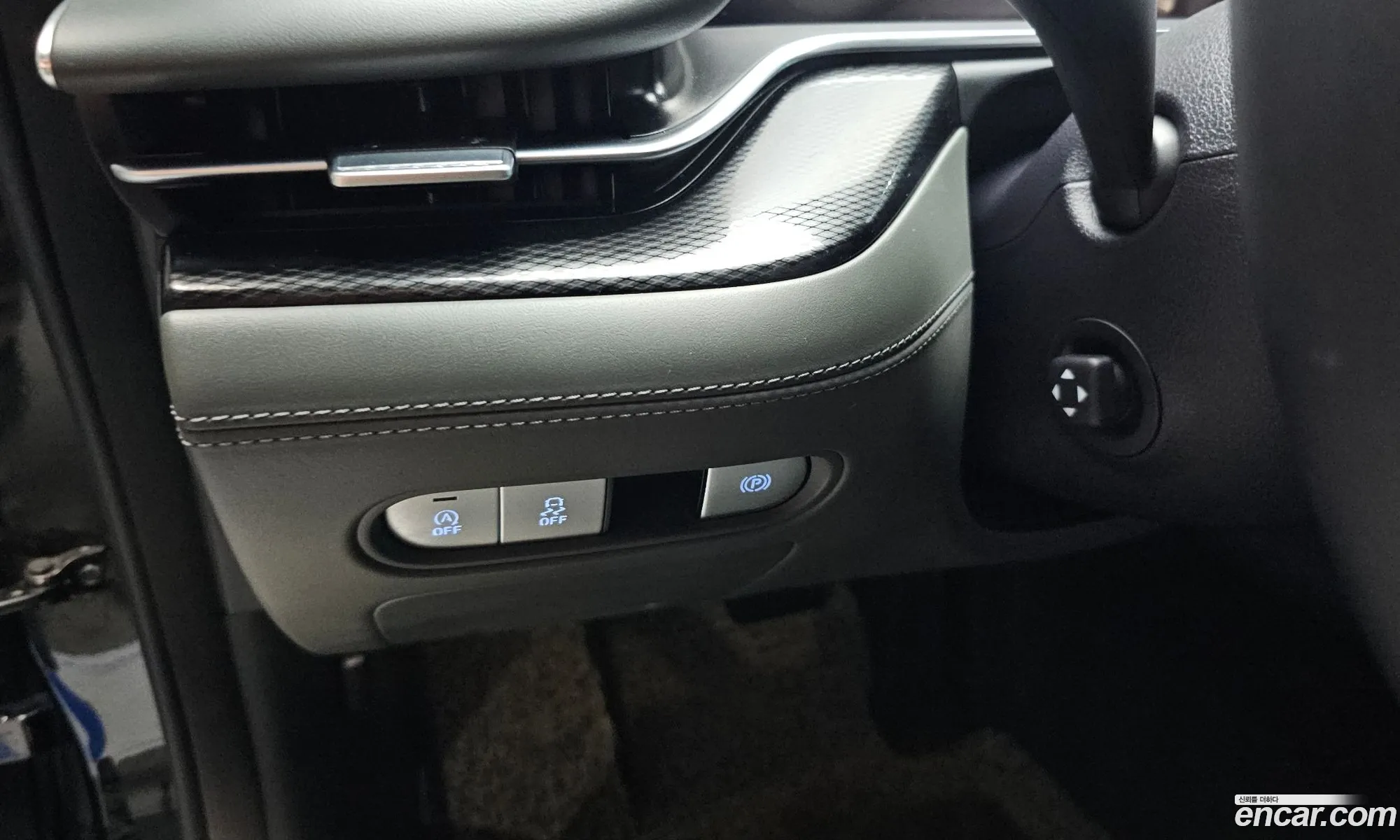 Genesis G90 2022 KMTFA41DDPU020596 — 7