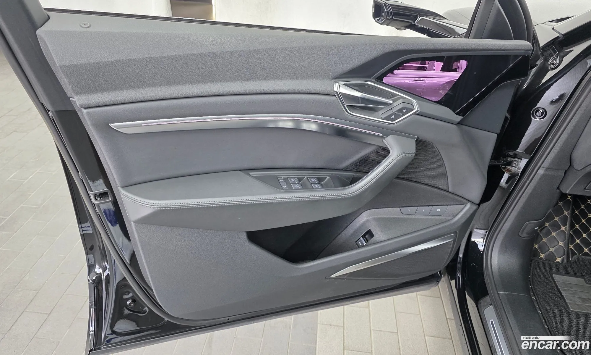Audi e-tron 2021 WAUZZZGE9NB004222 — 13