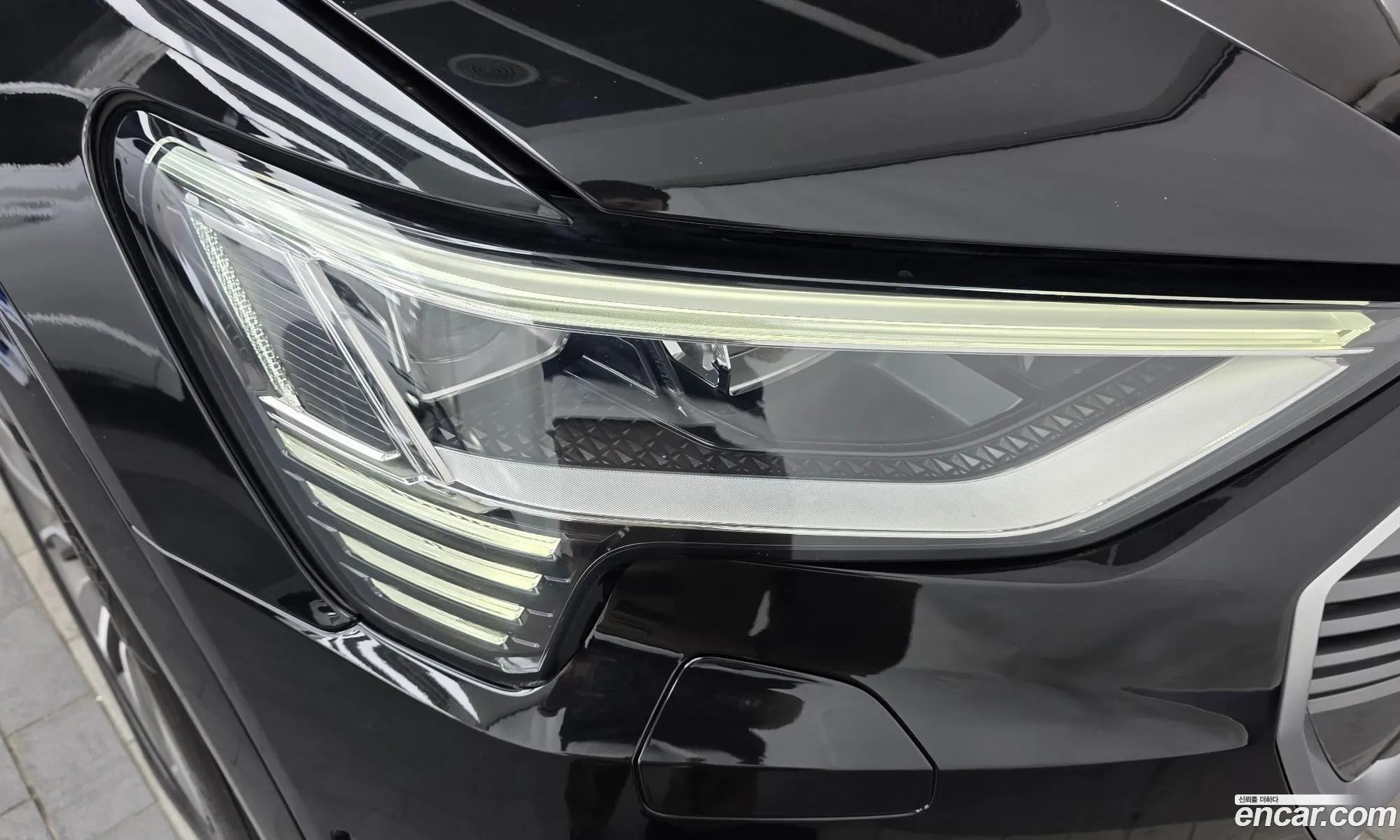 Audi e-tron 2021 WAUZZZGE9NB004222 — 23