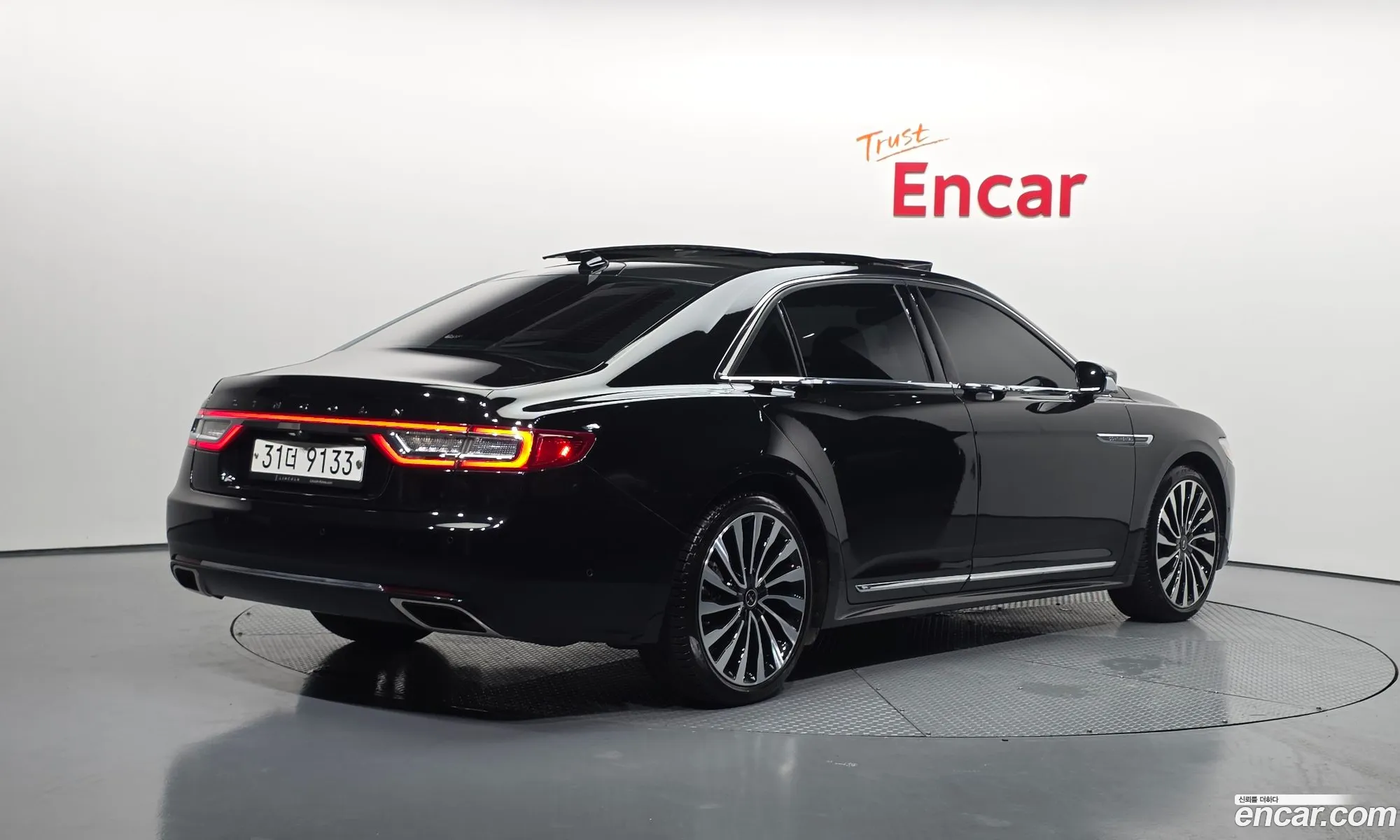 Lincoln Continental 10th Gen 2019 — 22