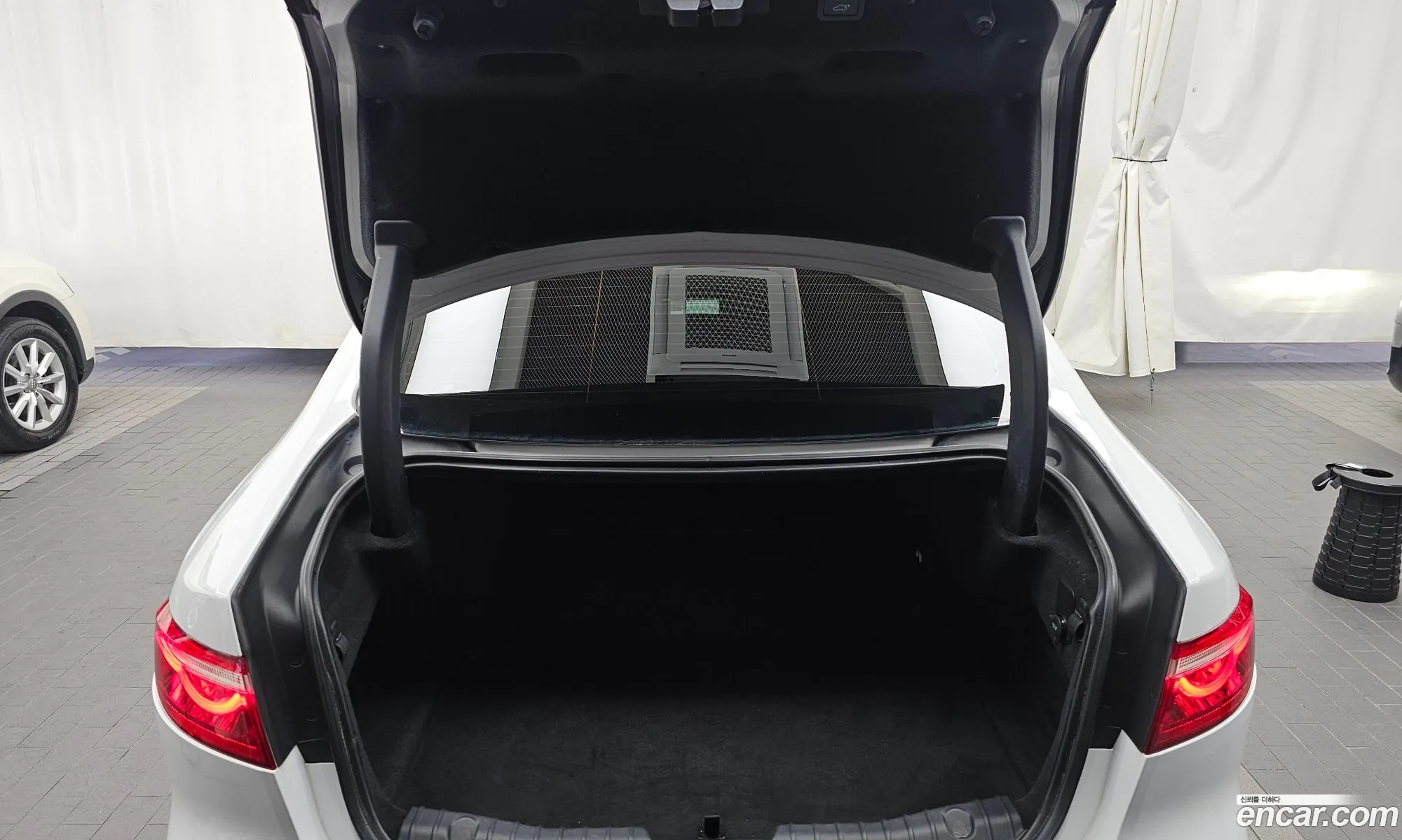 Jaguar XF 2016 SAJBB4BG5HCY38542 — 15