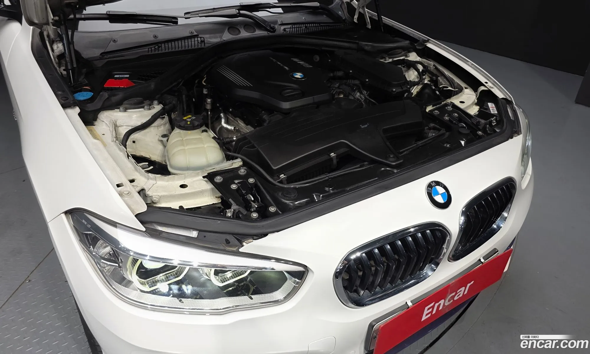 BMW 1 Series 2017 WBA1S5104HV805862 — 19
