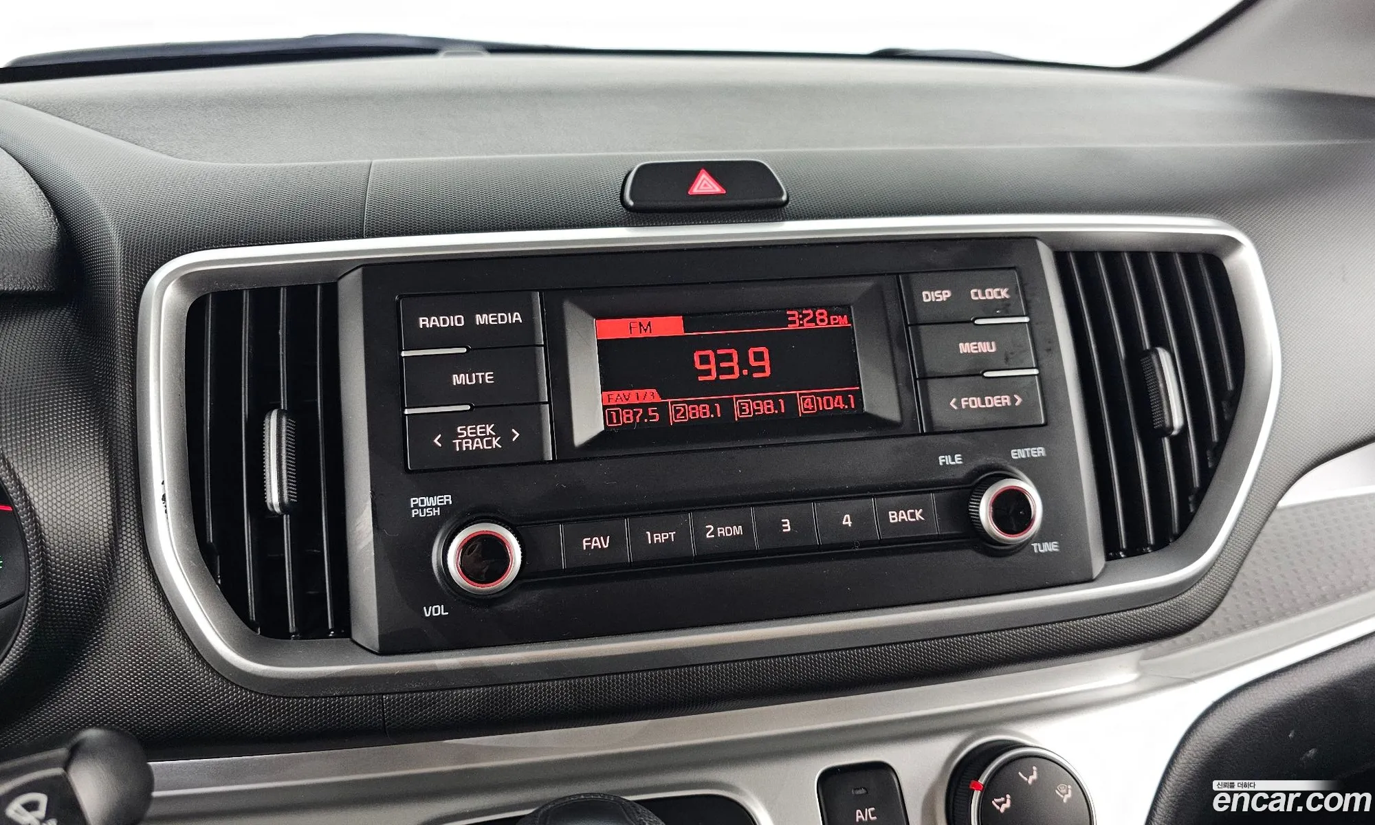 Kia Ray 2020 KNACF911BLT236450 — 13
