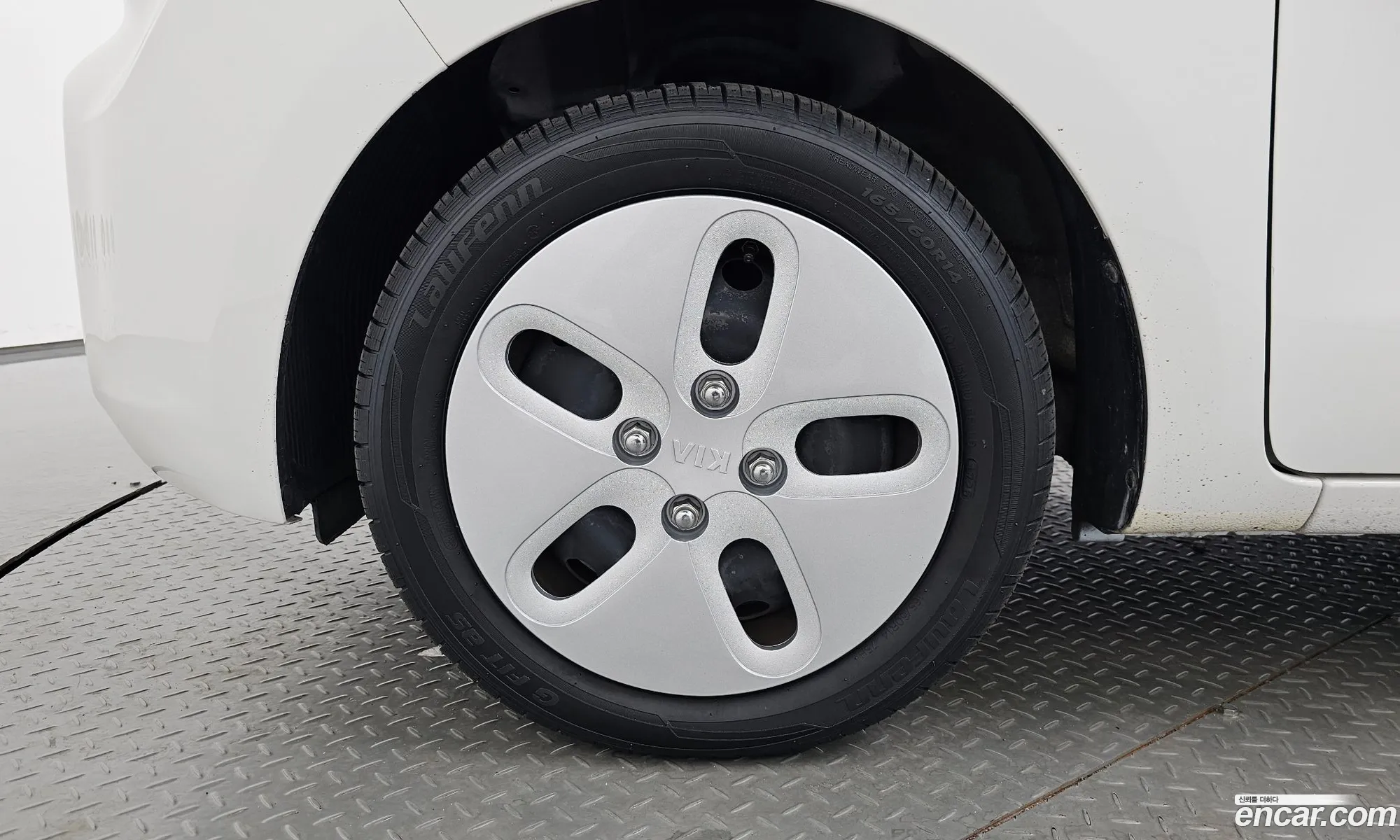Kia Ray 2020 KNACF911BLT236450 — 14