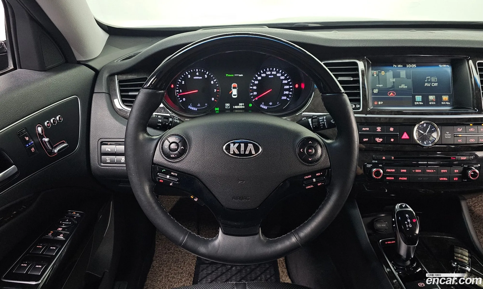 Kia K9 2016 KNALT411BGS033567 — 2