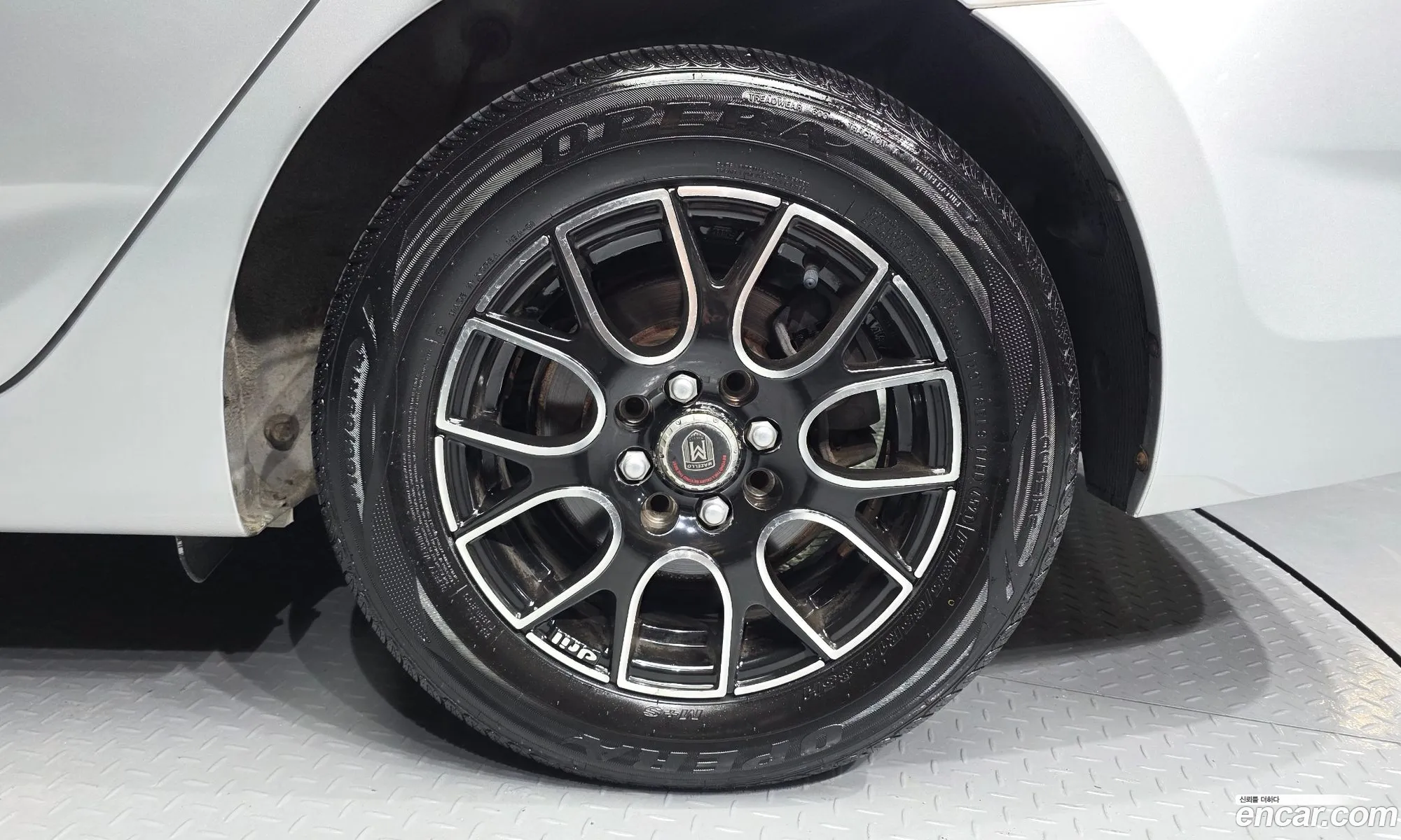 Hyundai Accent 2013 KMHCS41UBEU571192 — 9
