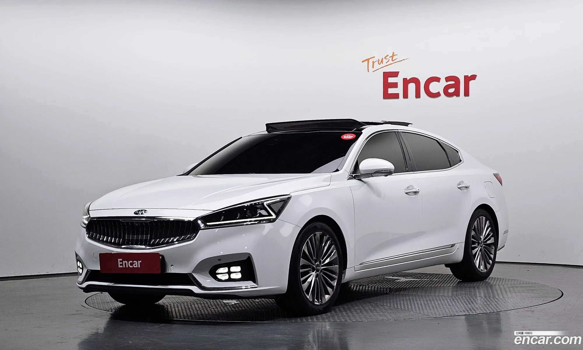 Kia K7 2017 KNALC411BHA082171 — 5