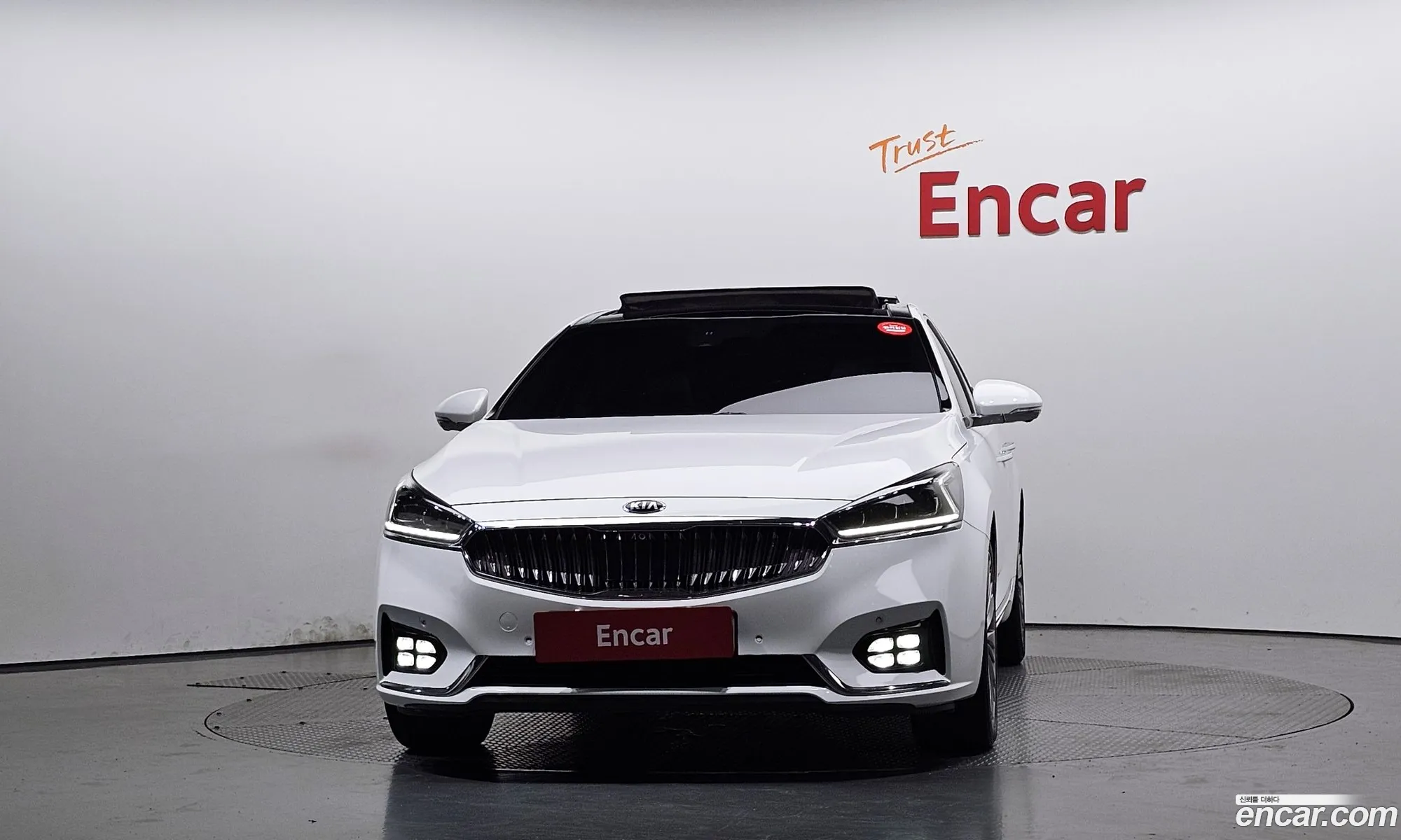 Kia K7 2017 KNALC411BHA082171 — 17