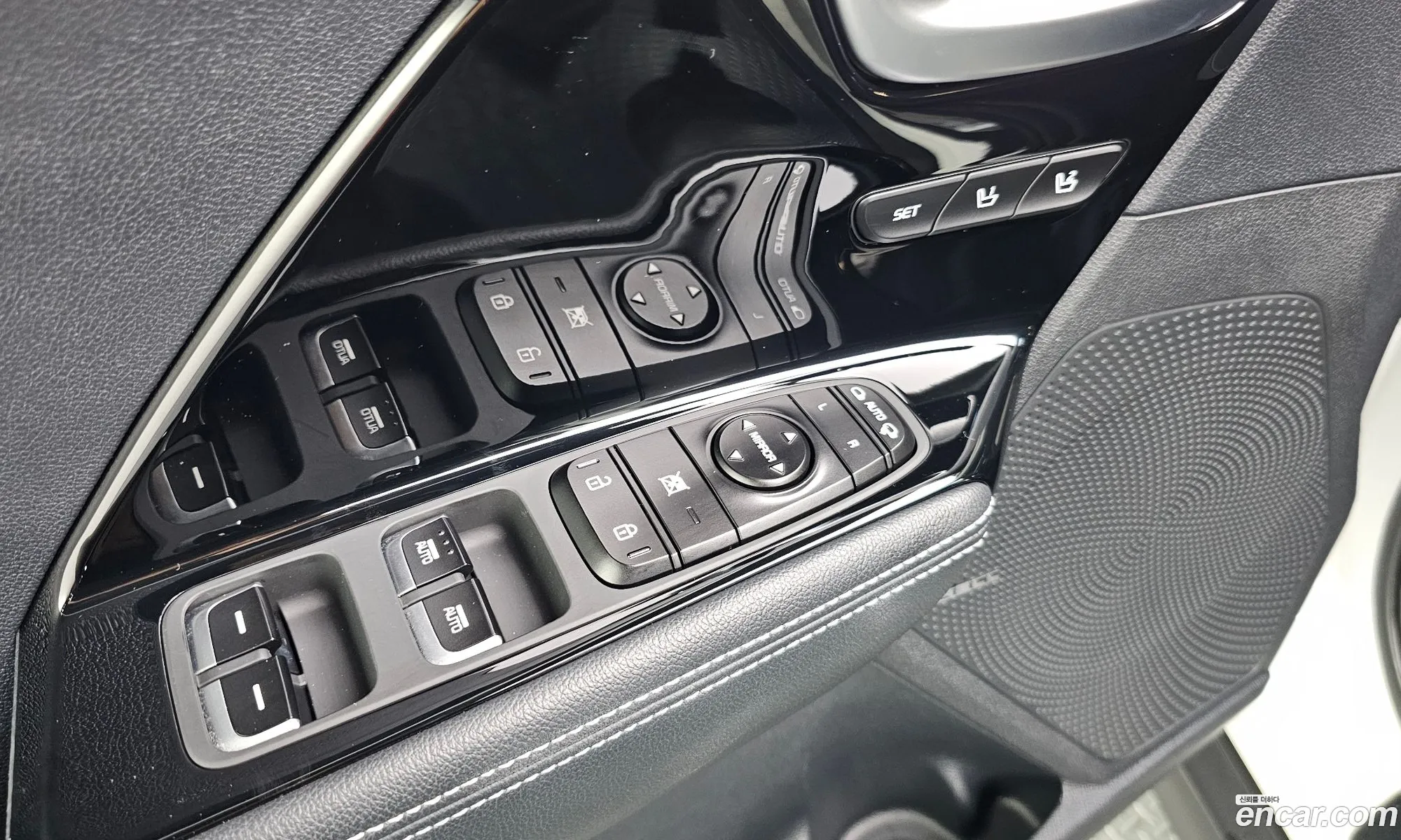 Kia Niro EV 2021 KNACB81GFNA104799 — 18