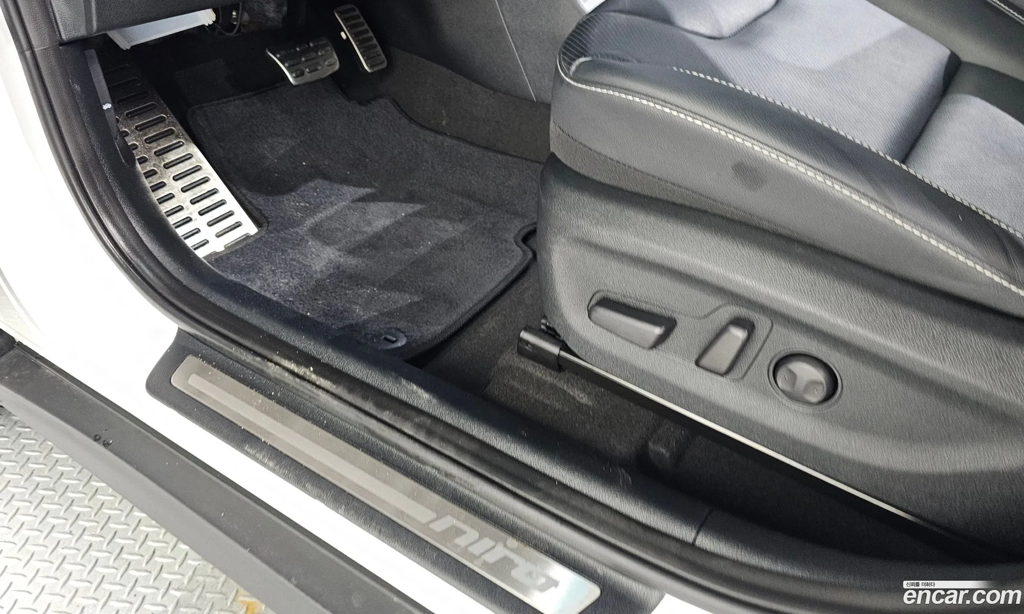 Kia Niro EV 2021 KNACB81GFNA104799 — 12
