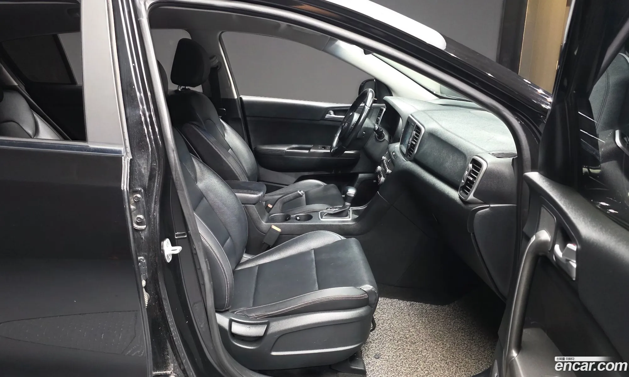 Kia Sportage 2016 — 17