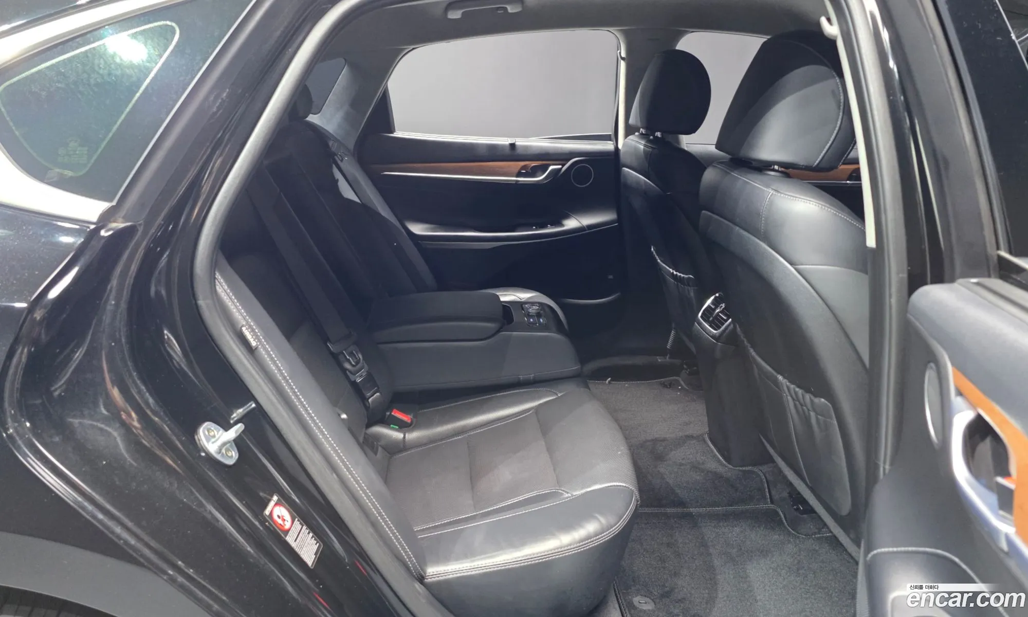 Hyundai Grandeur IG Hybrid 2017 — 12