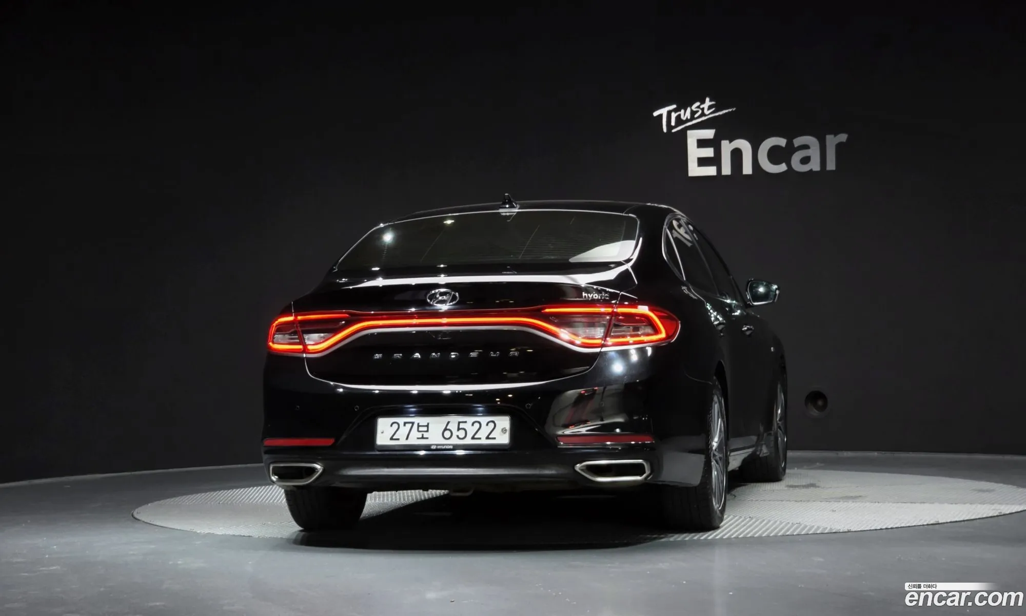 Hyundai Grandeur IG Hybrid 2017 — 16
