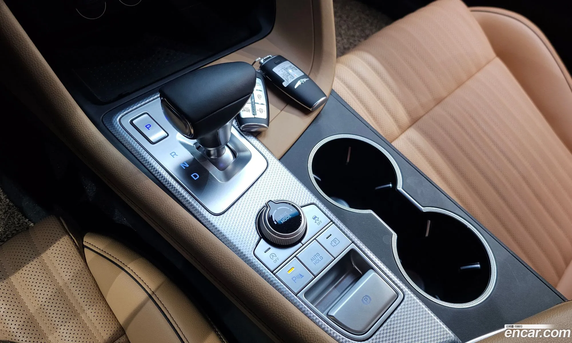 Genesis G70 2022 KMTG341ABPU109682 — 18
