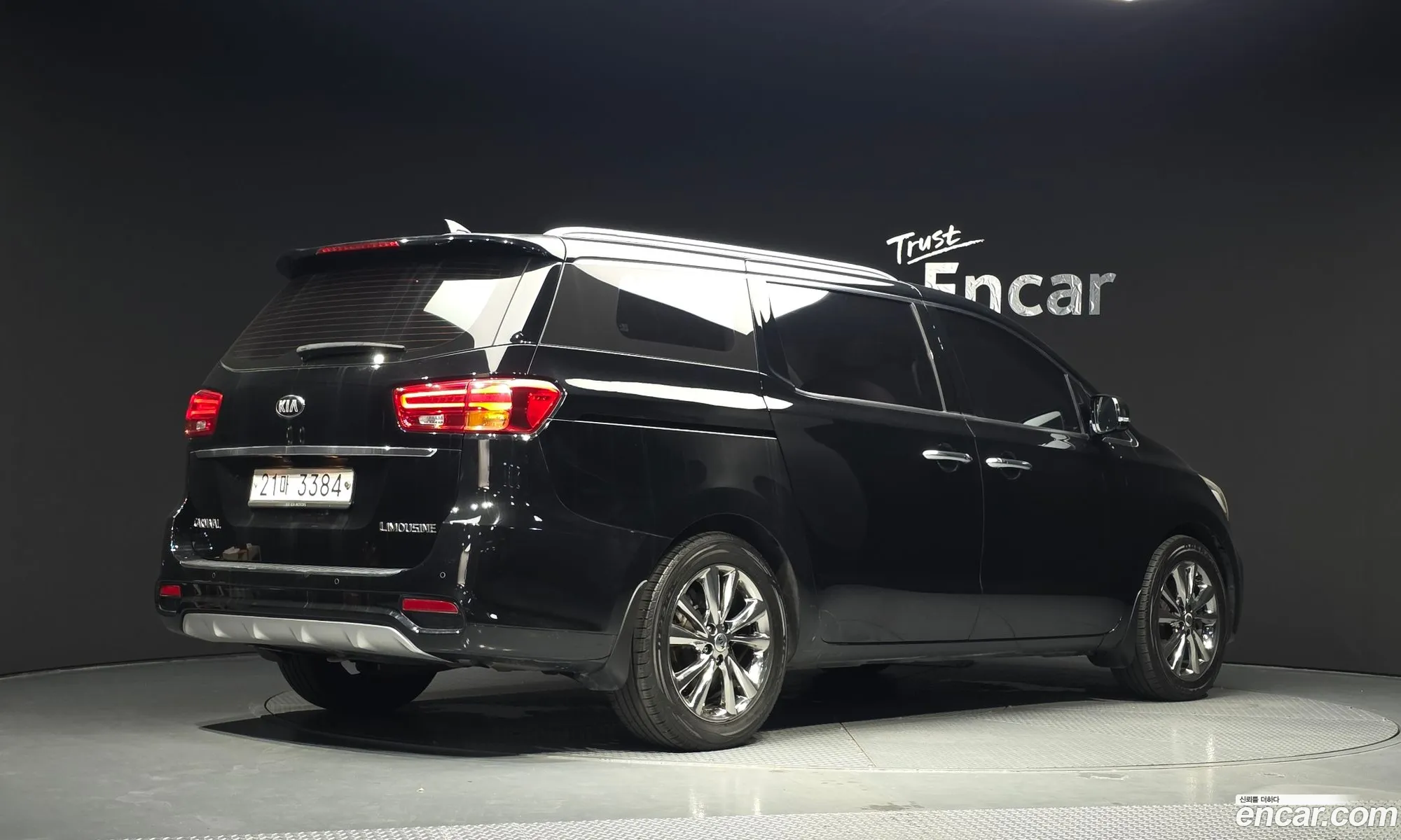 Kia Carnival 2018 KNAMB81ABKS447147 — 24