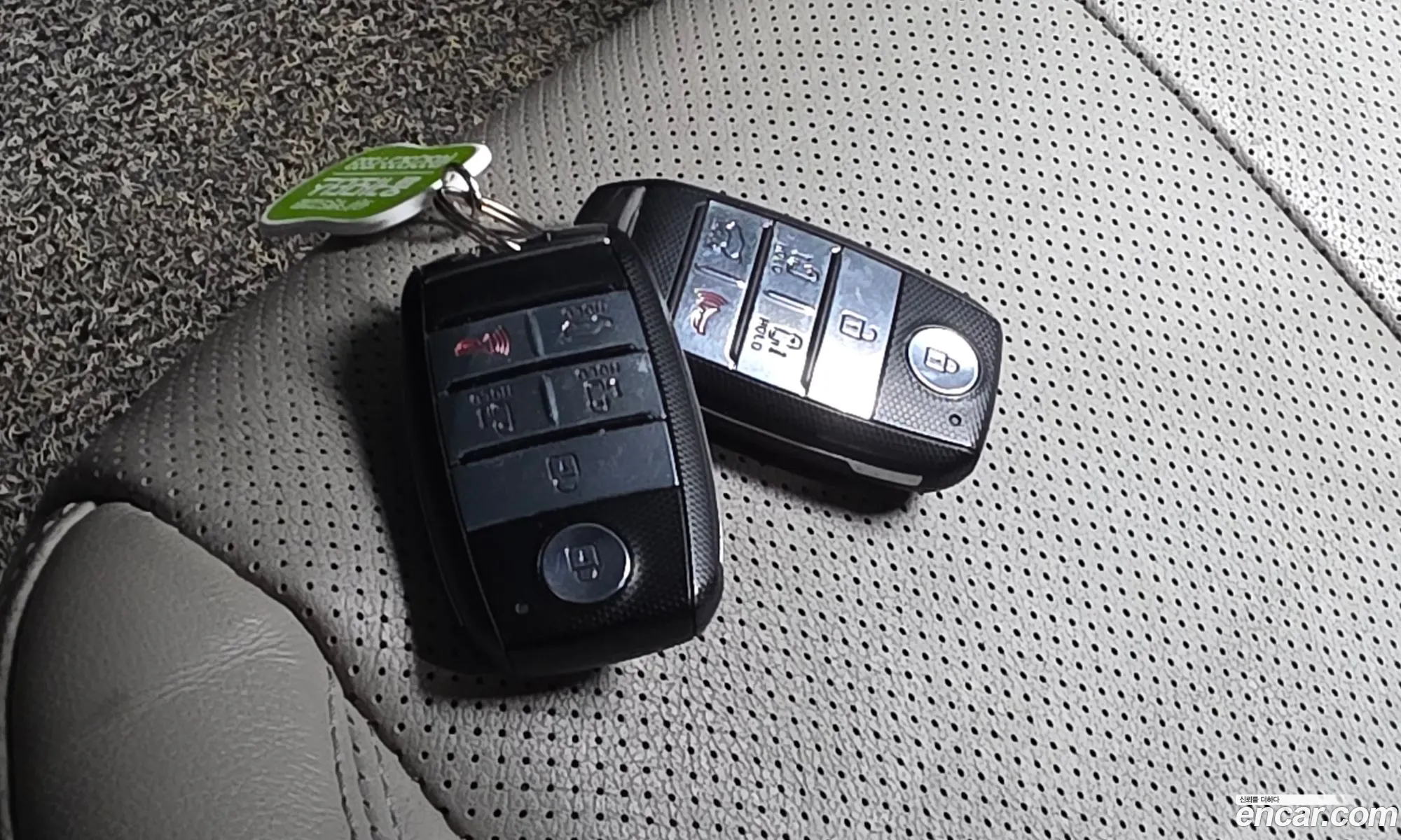 Kia Carnival 2018 KNAMB81ABKS447147 — 26
