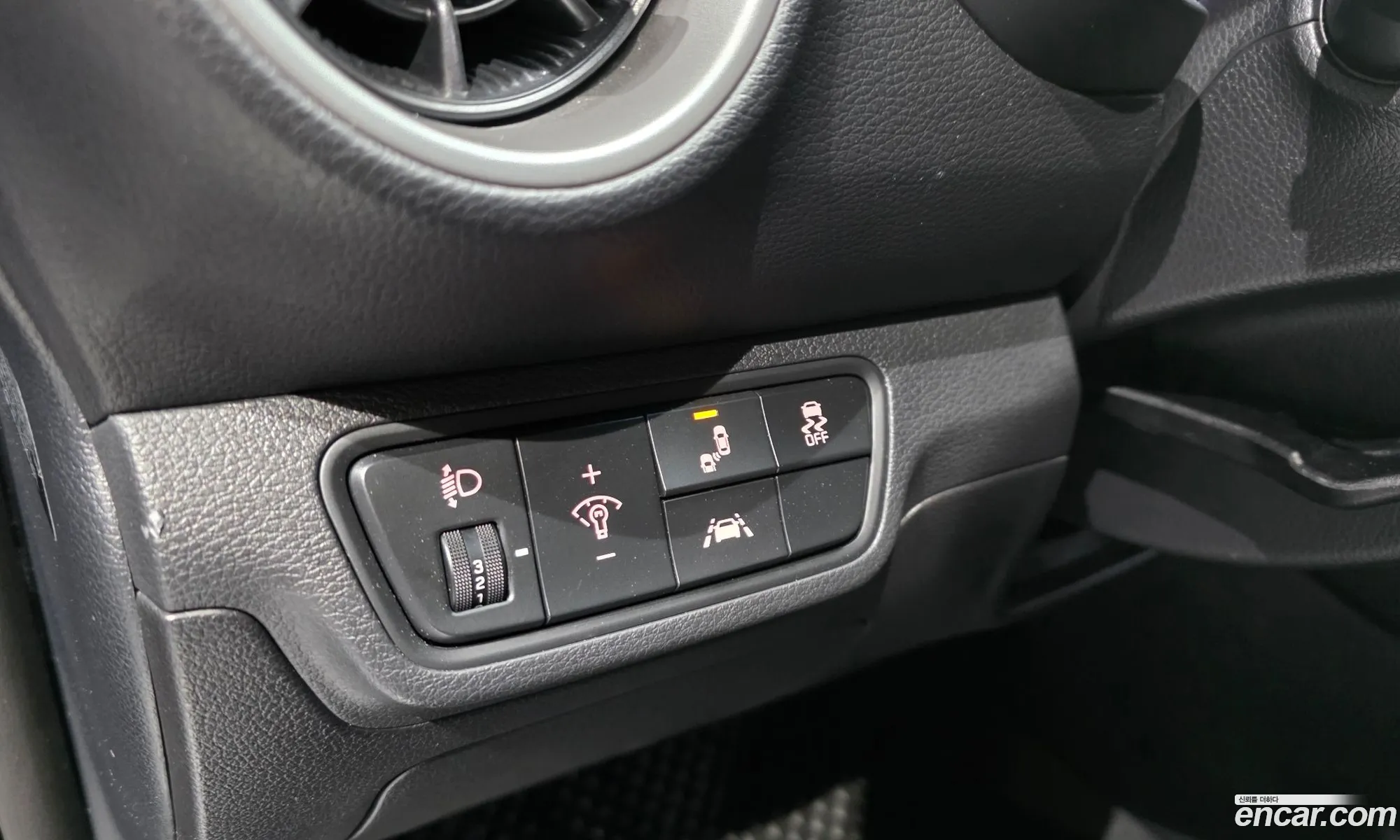 Kia K3 2018 — 20