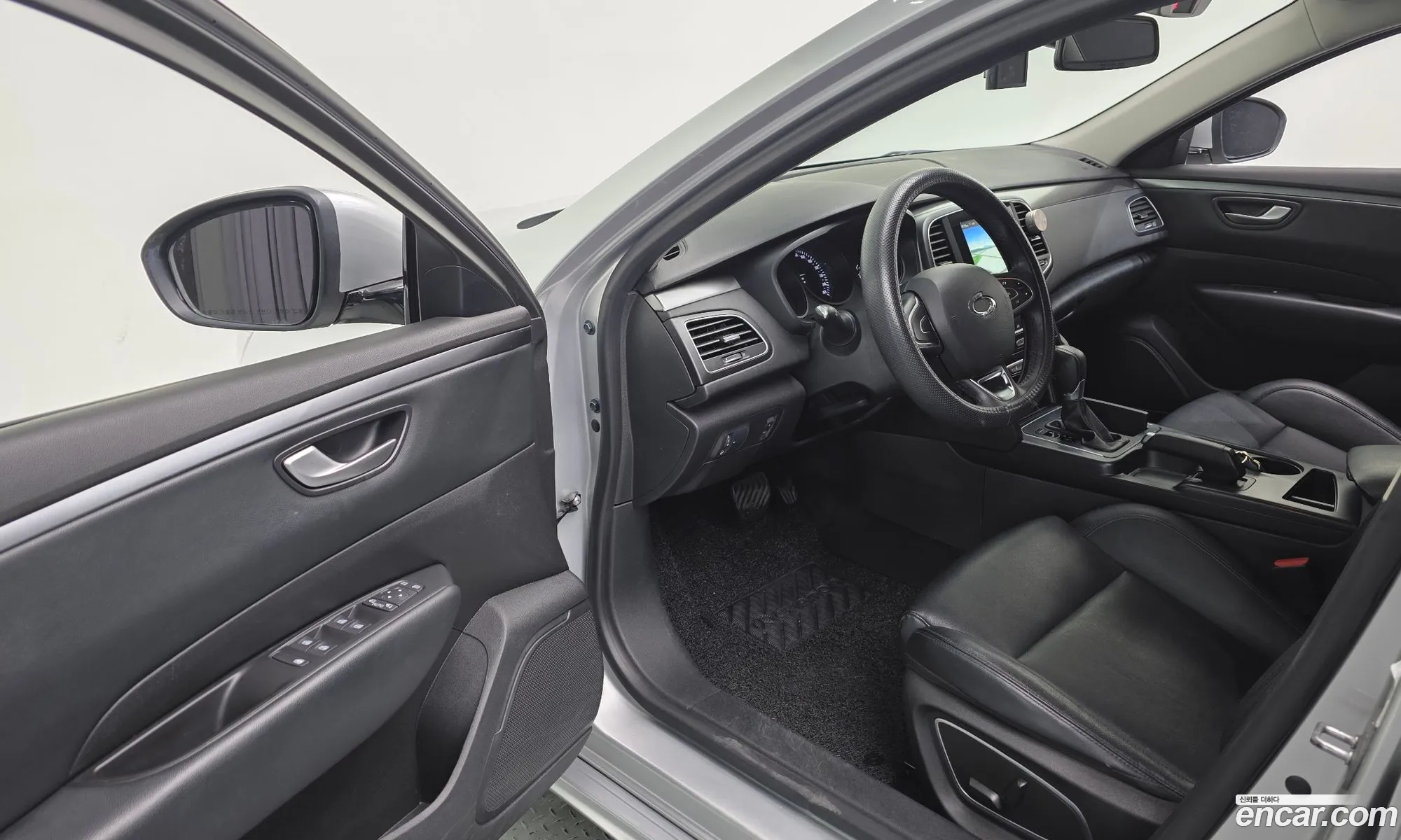 Renault Korea (Samsung) SM6 2017 — 13