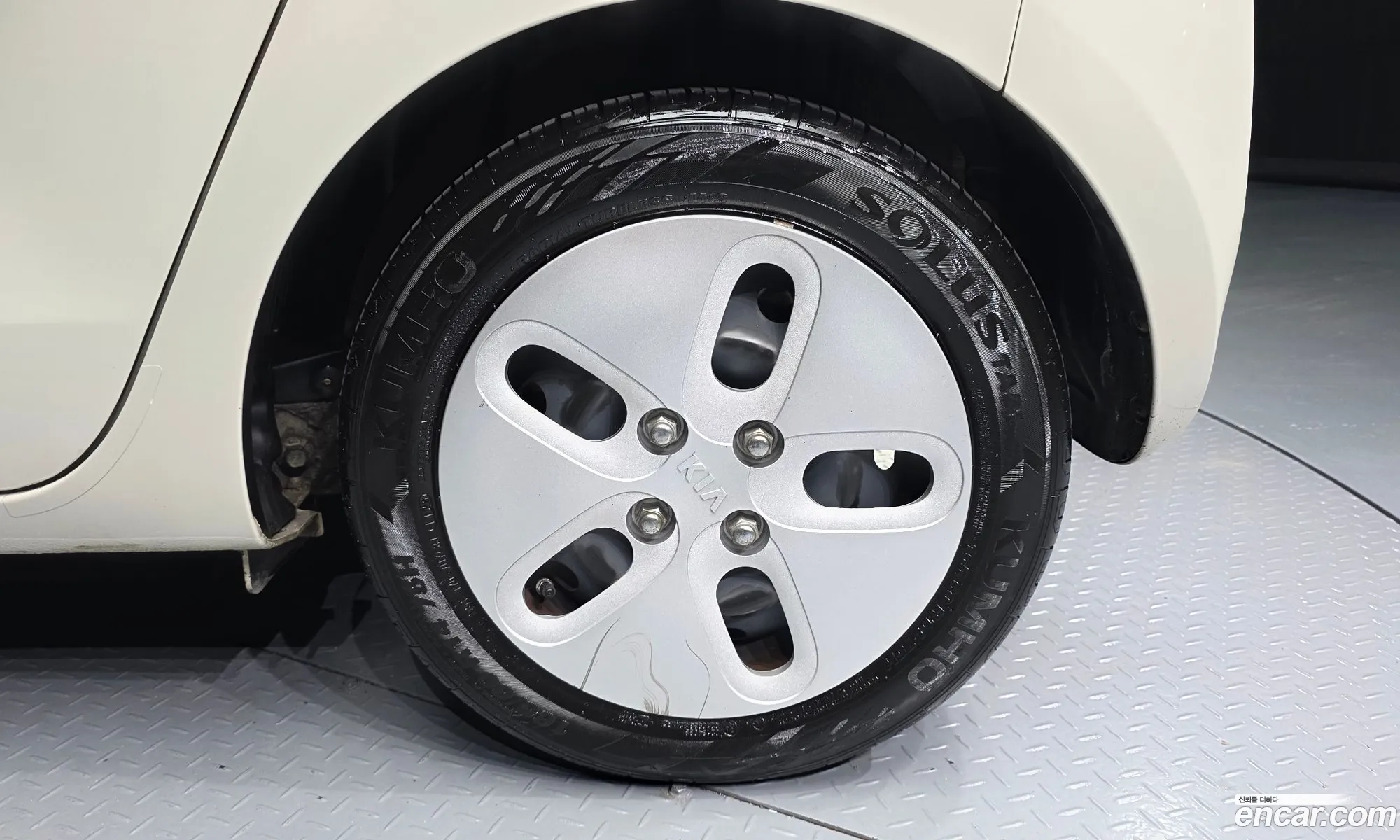 Kia Ray 2017 KNACF911BHT154687 — 11