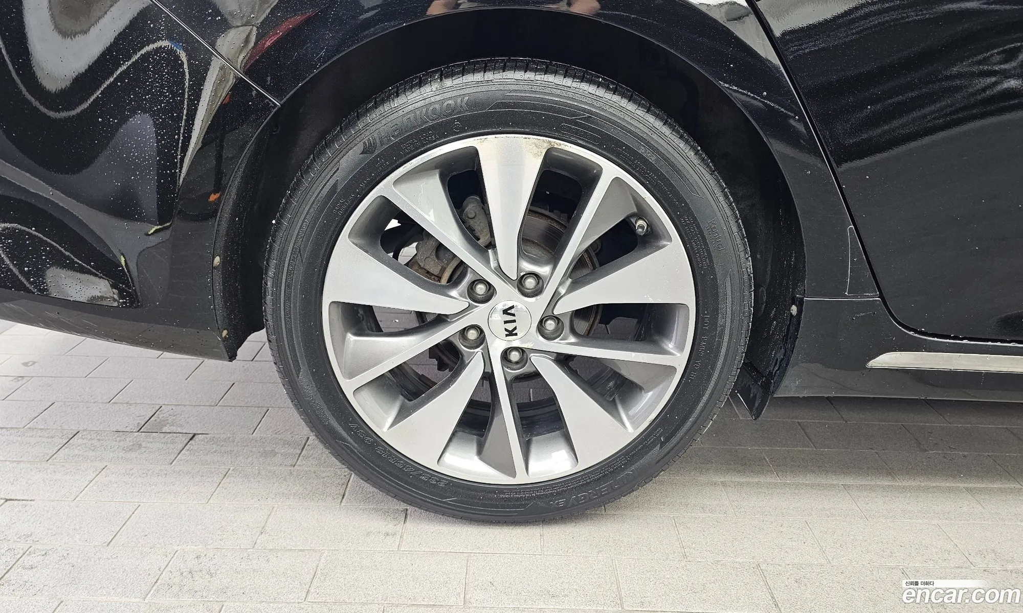 Kia K5 2016 — 17