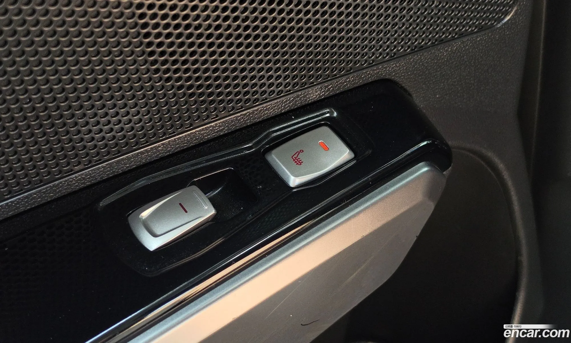 KG Mobility (SsangYong) Tivoli Armour 2019 — 18