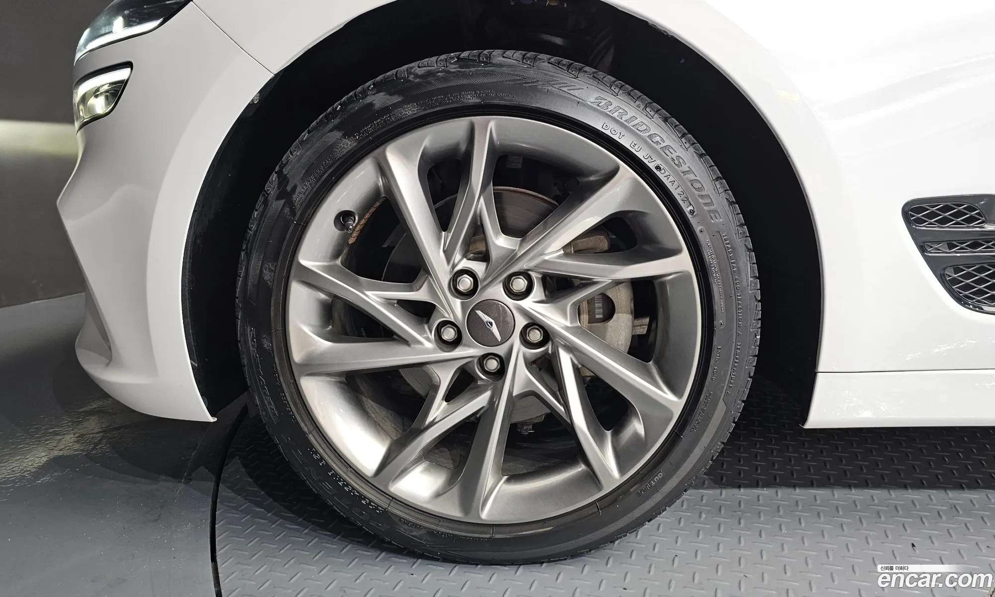 Genesis G70 2021 — 18