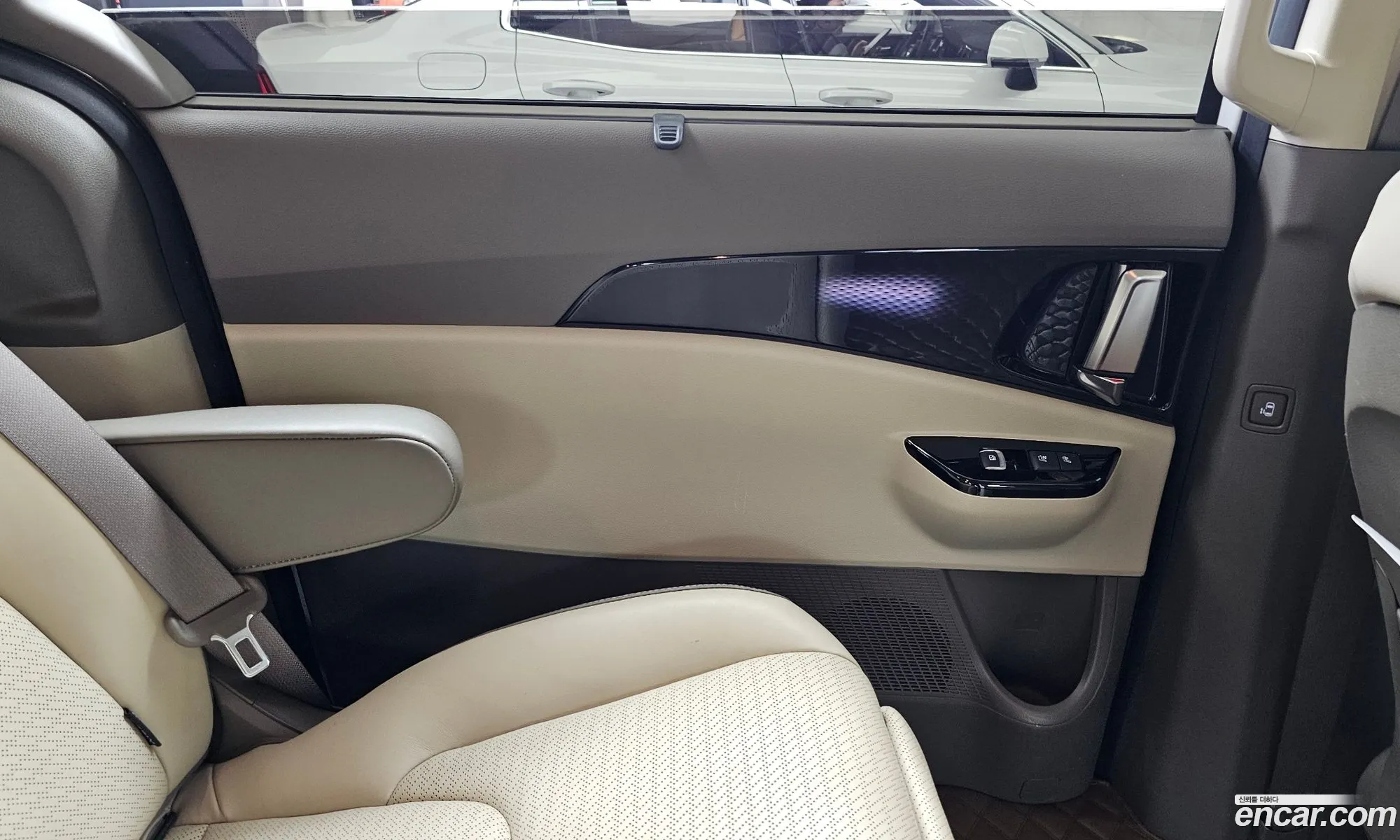 Kia Carnival 2021 KNANE813BMS116859 — 26
