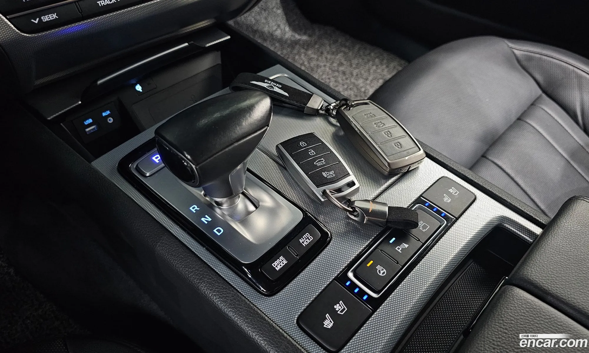 Genesis G80 2018 KMHGL41DDJU294660 — 7