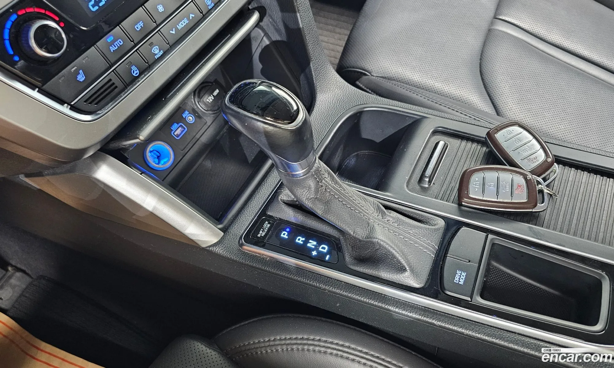 Hyundai LF Sonata 2015 KMHE341CBGA156344 — 29