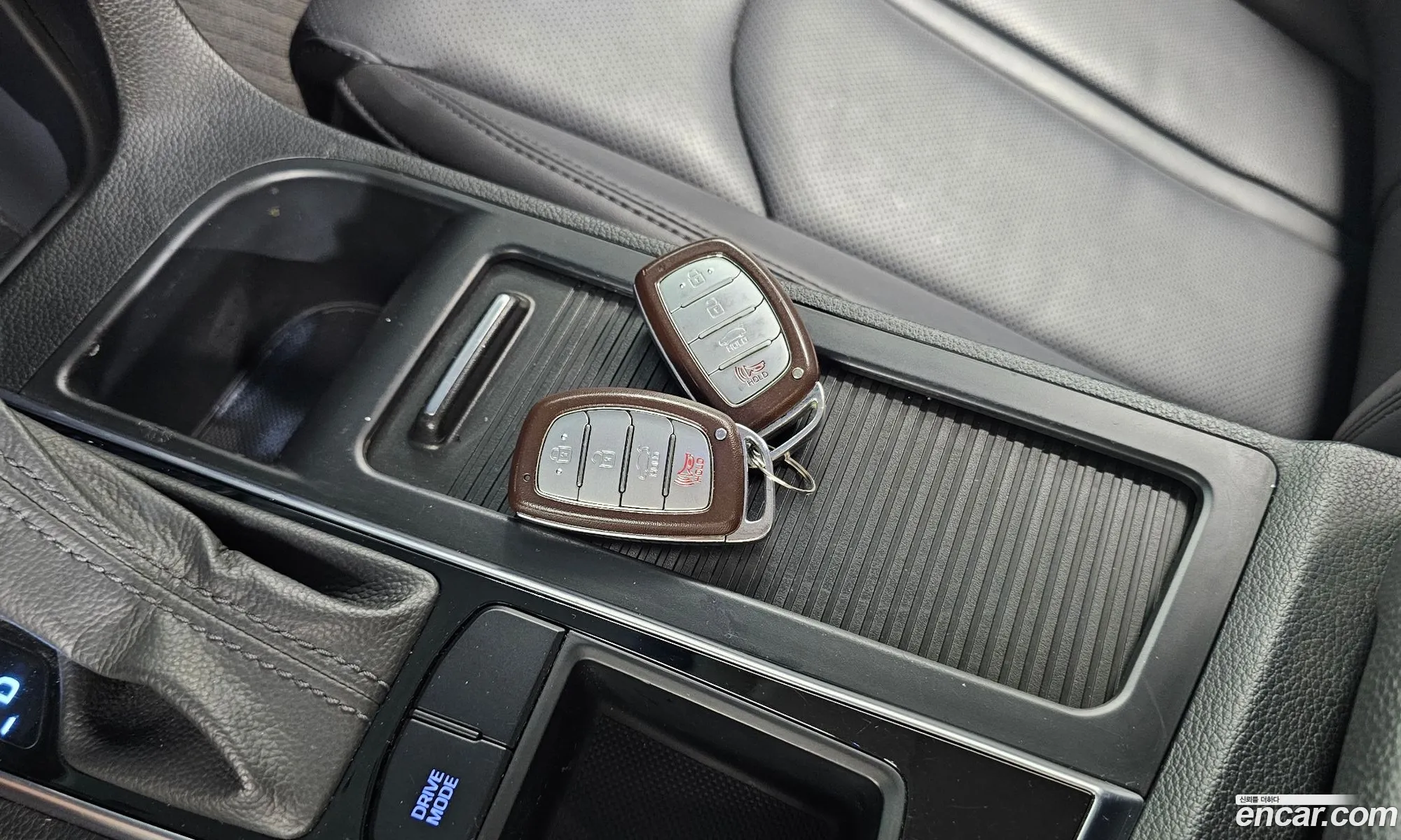 Hyundai LF Sonata 2015 KMHE341CBGA156344 — 26
