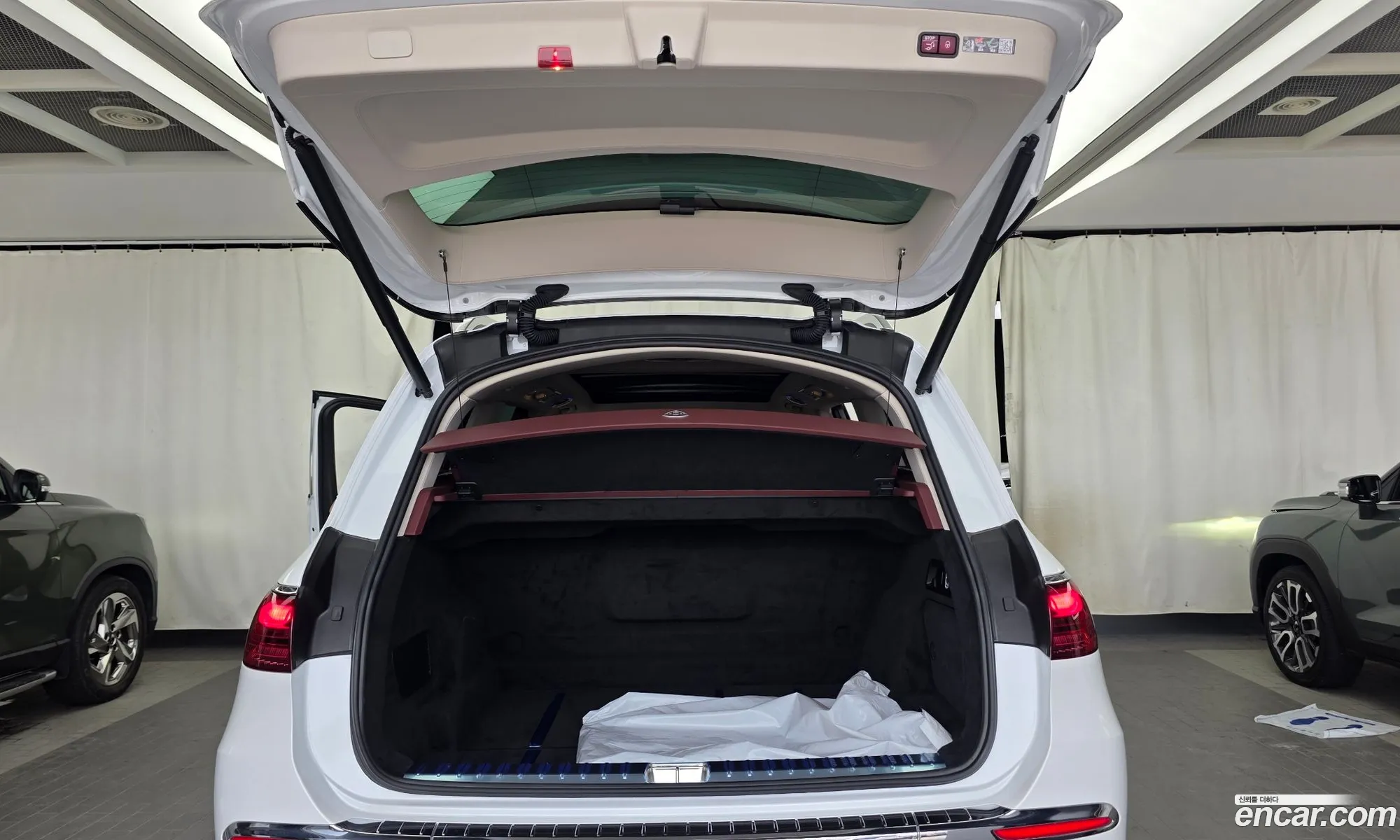 Mercedes-Benz GLS-Class X167 2025 — 14