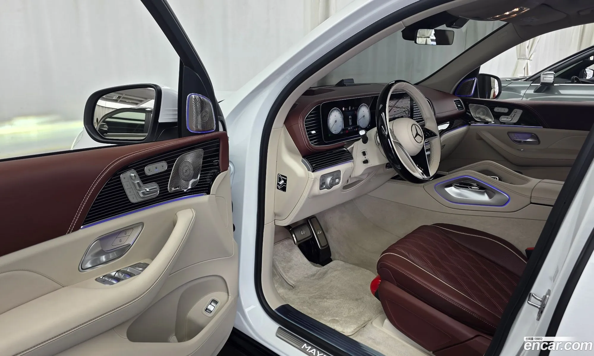 Mercedes-Benz GLS-Class X167 2025 — 29