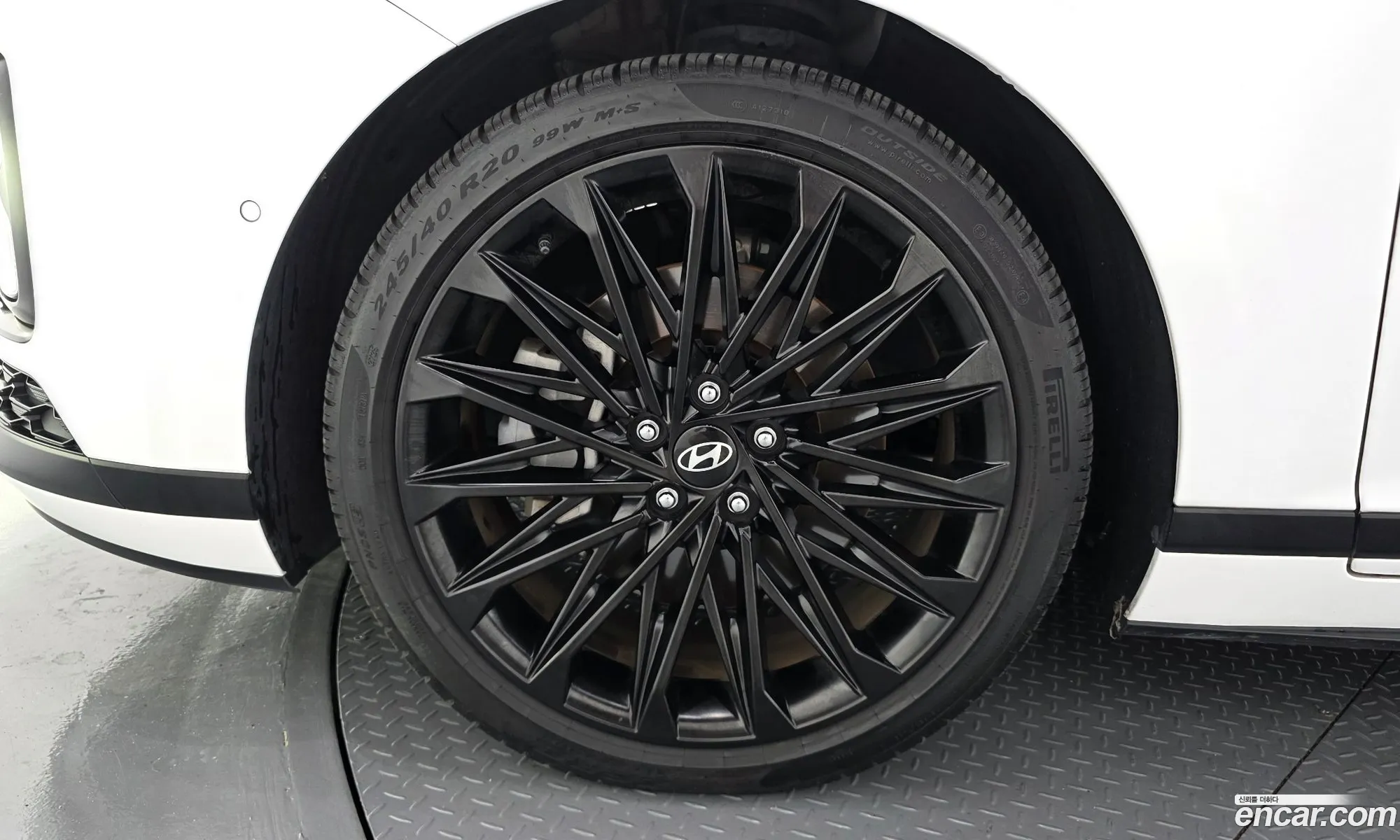 Hyundai Grandeur 2023 — 12