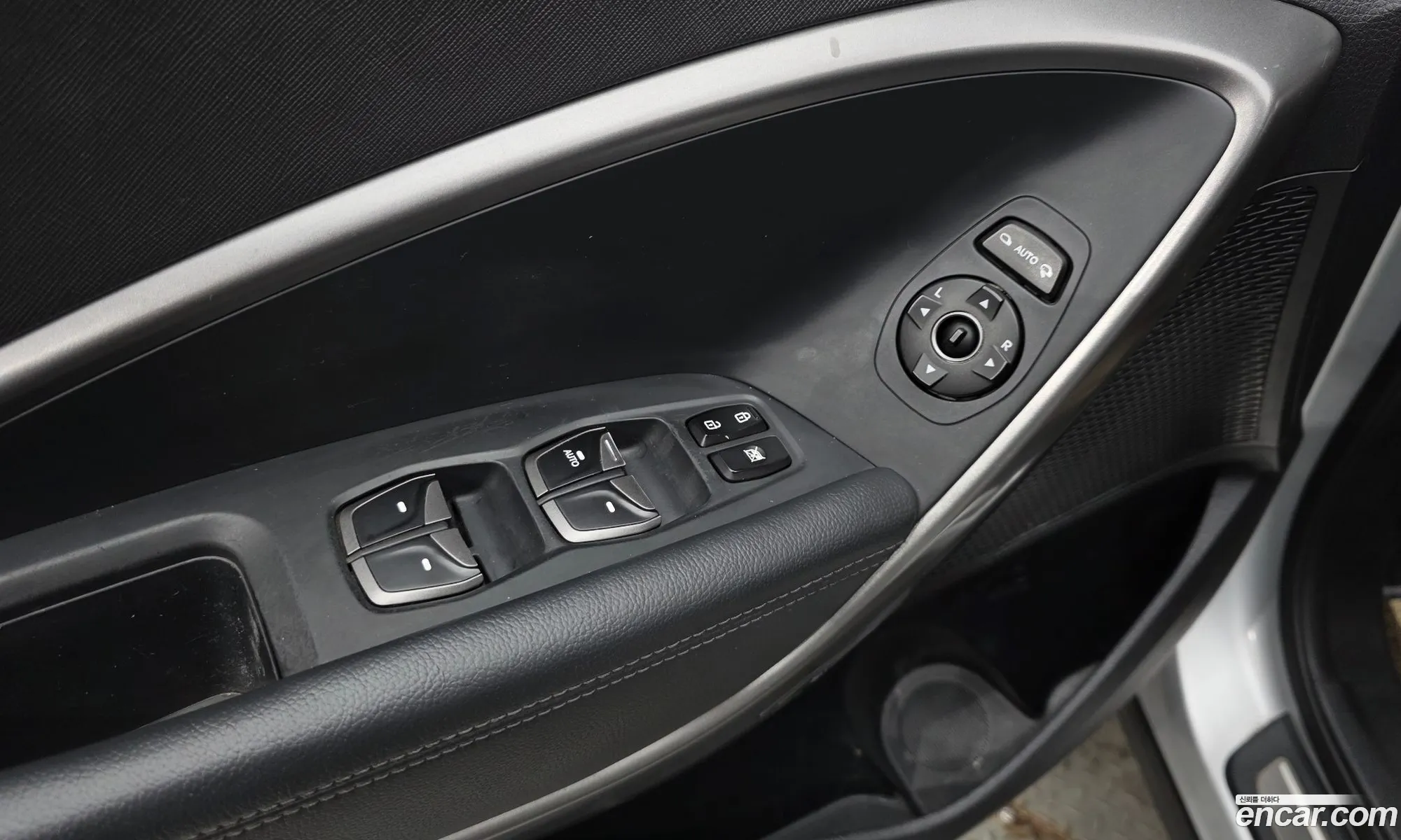 Hyundai Santa Fe DM 2015 — 16