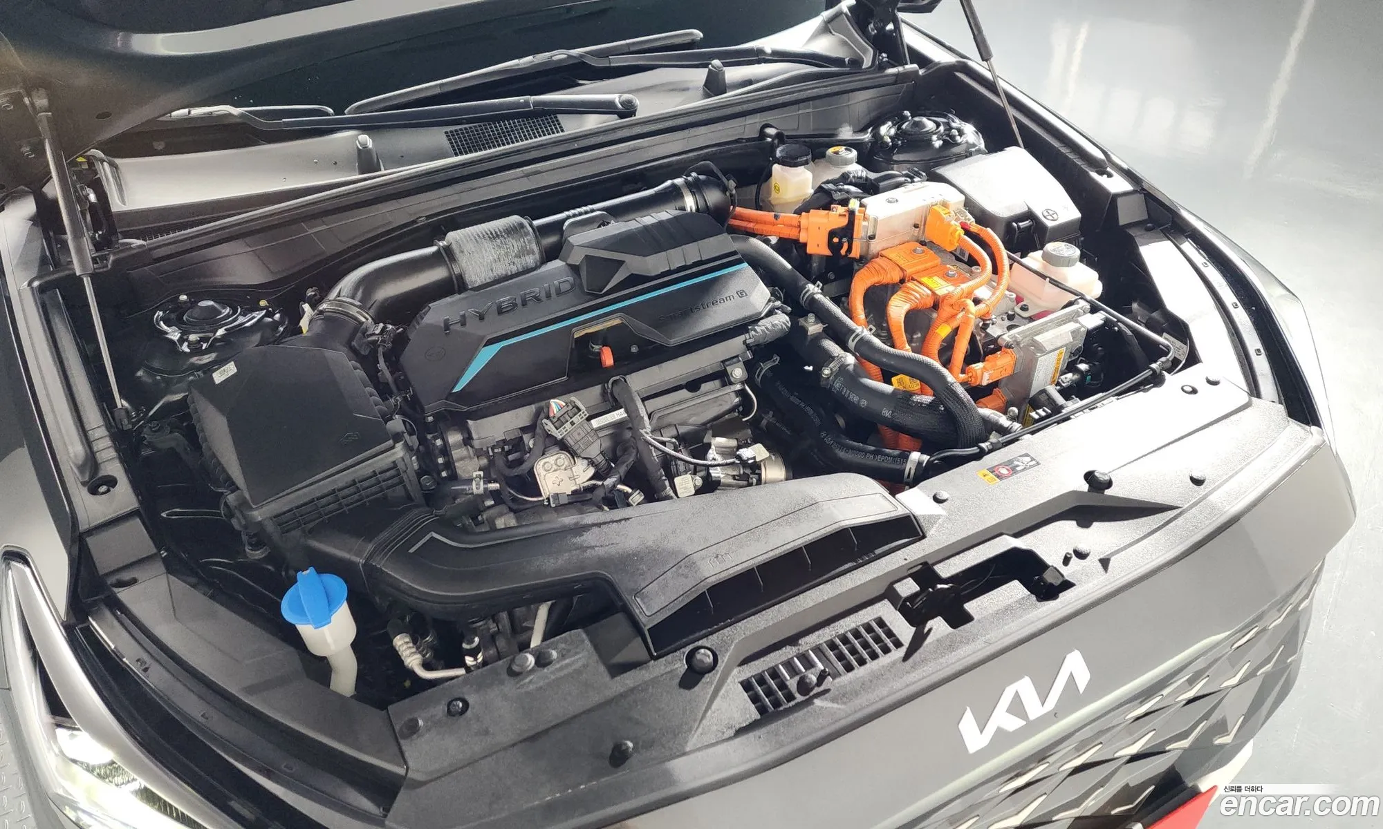 Kia K8 Hybrid 2022 — 20
