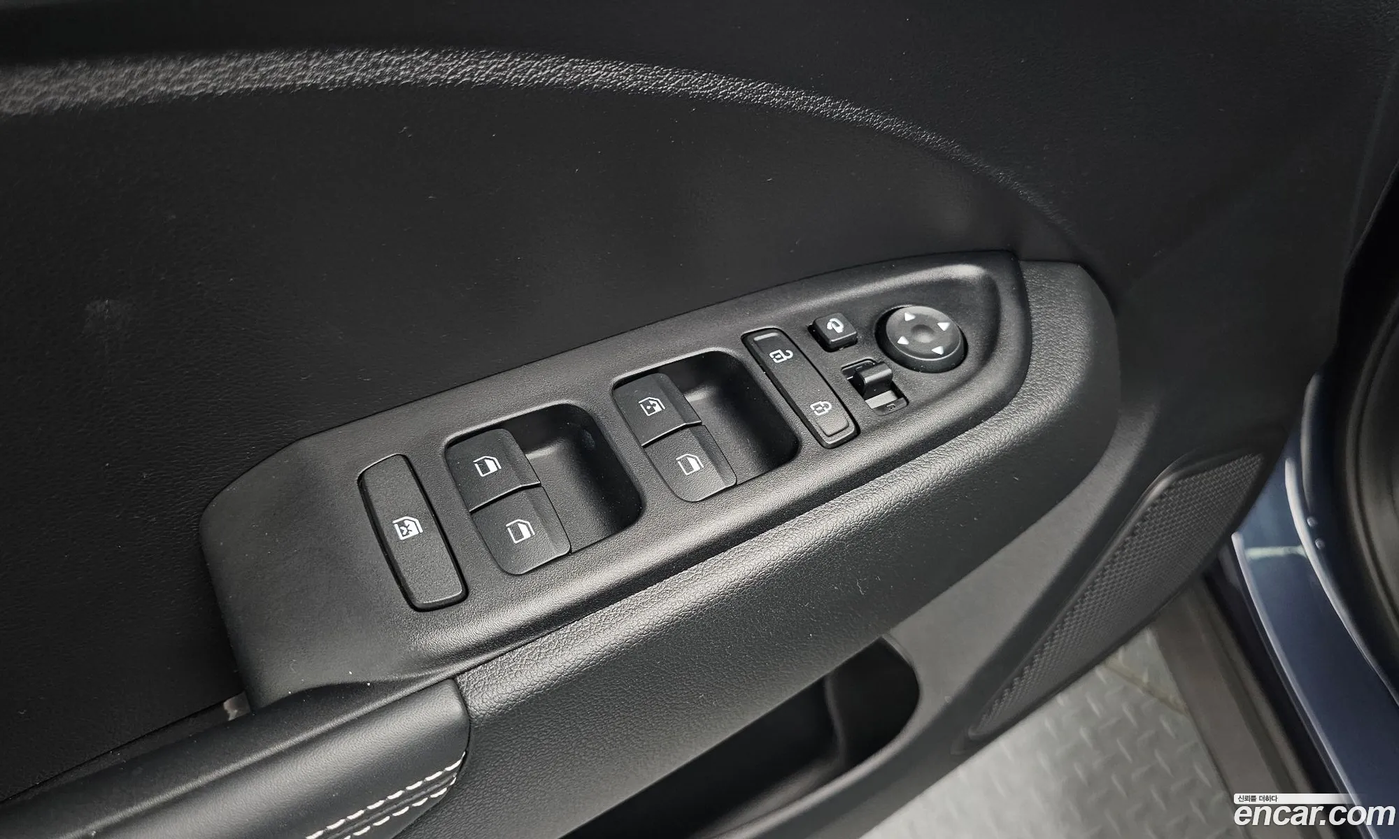 Hyundai Venue 2024 — 8
