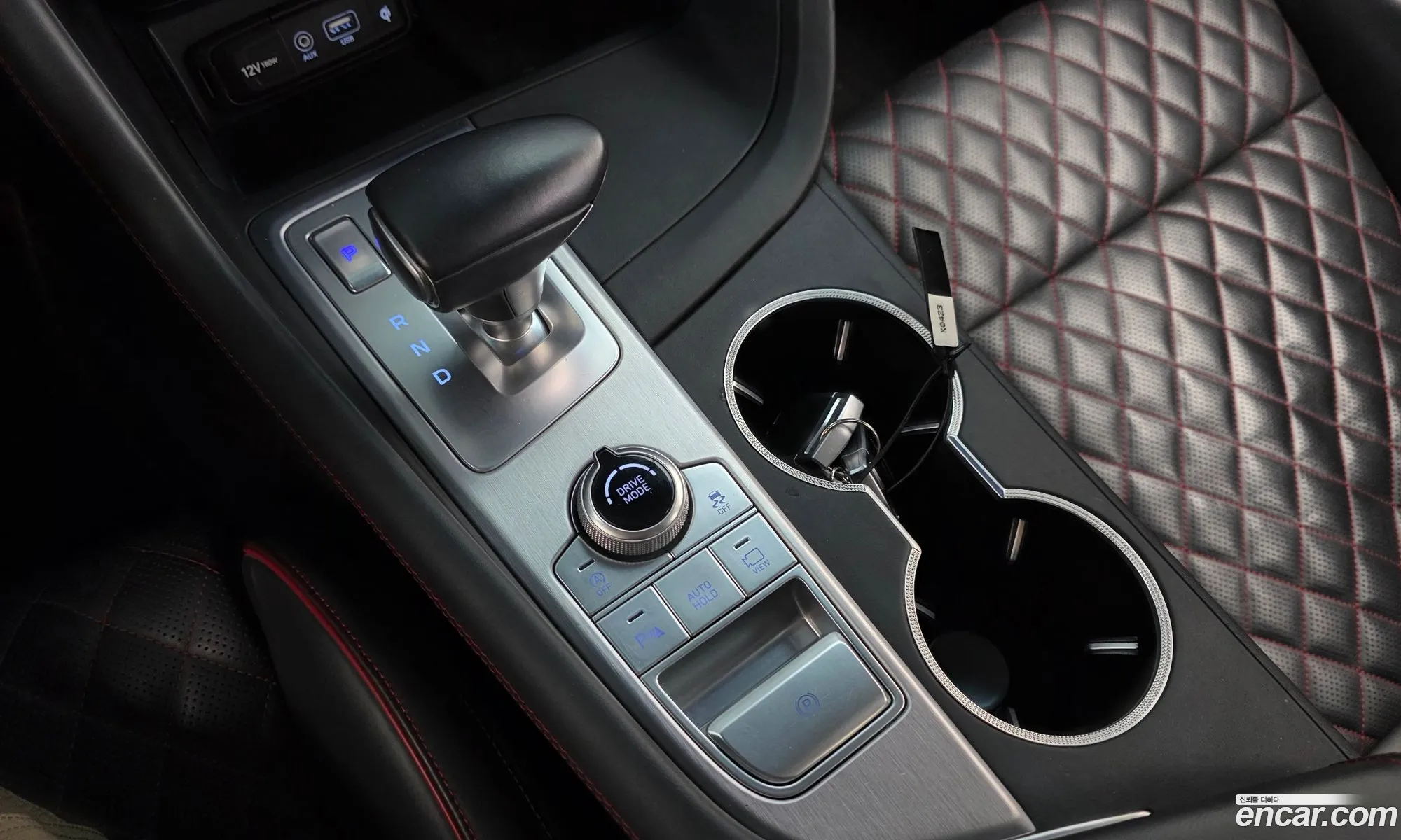 Genesis G70 2019 KMTG341ABKU036852 — 9