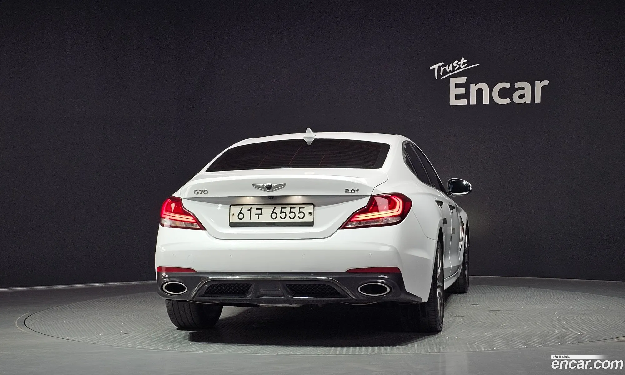 Genesis G70 2019 KMTG341ABKU036852 — 19