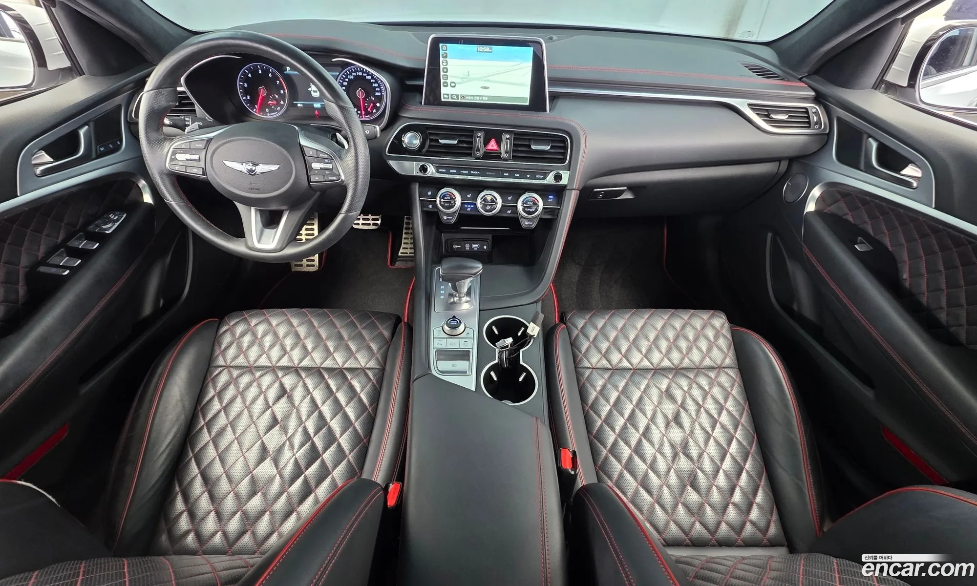Genesis G70 2019 KMTG341ABKU036852 — 12