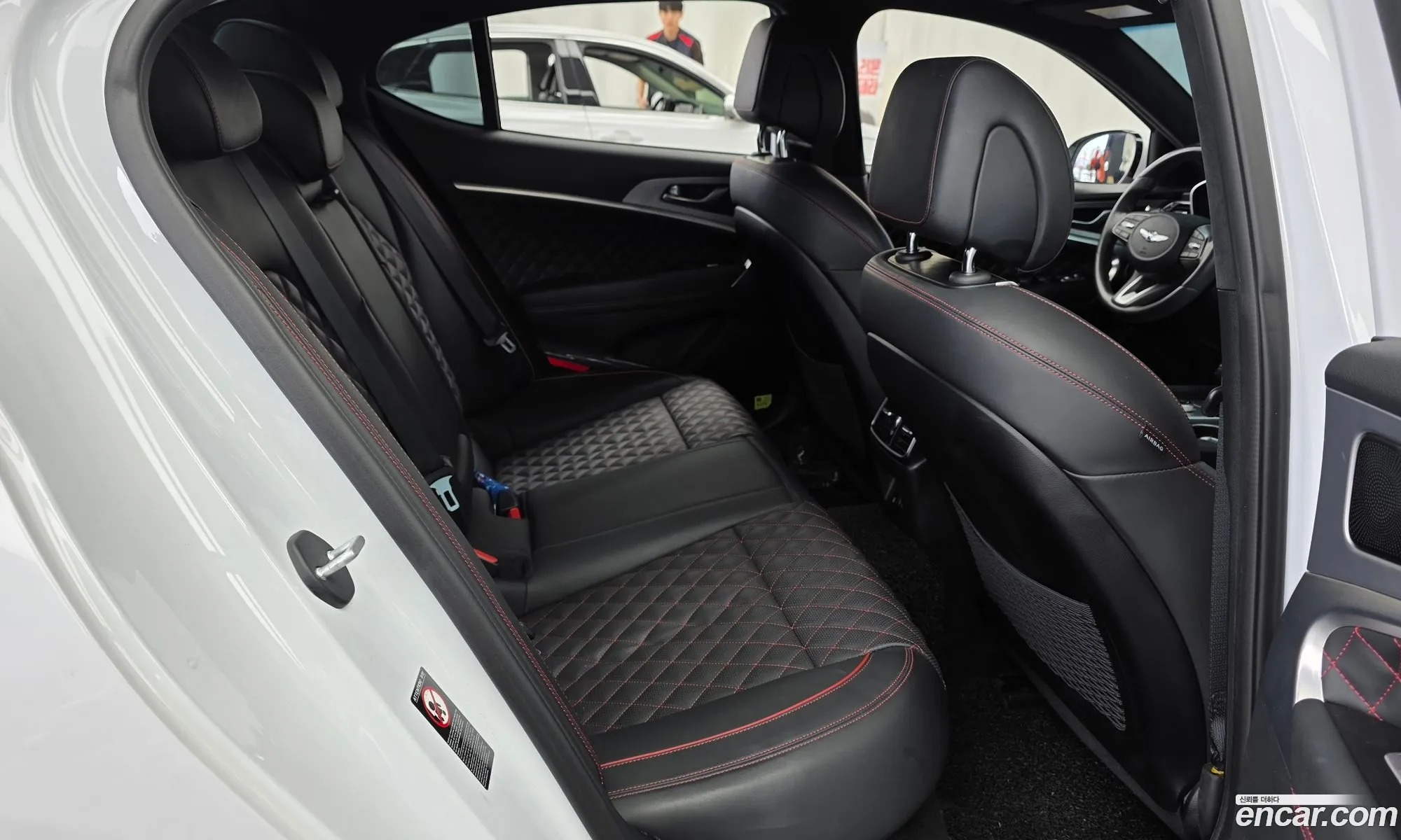 Genesis G70 2019 KMTG341ABKU036852 — 13