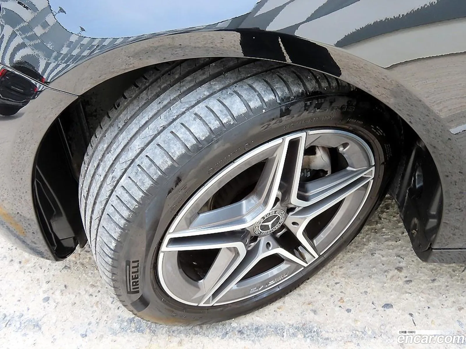 Mercedes-Benz E-Class W213 2023 — 15