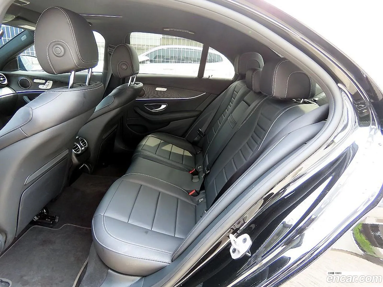 Mercedes-Benz E-Class W213 2023 — 9