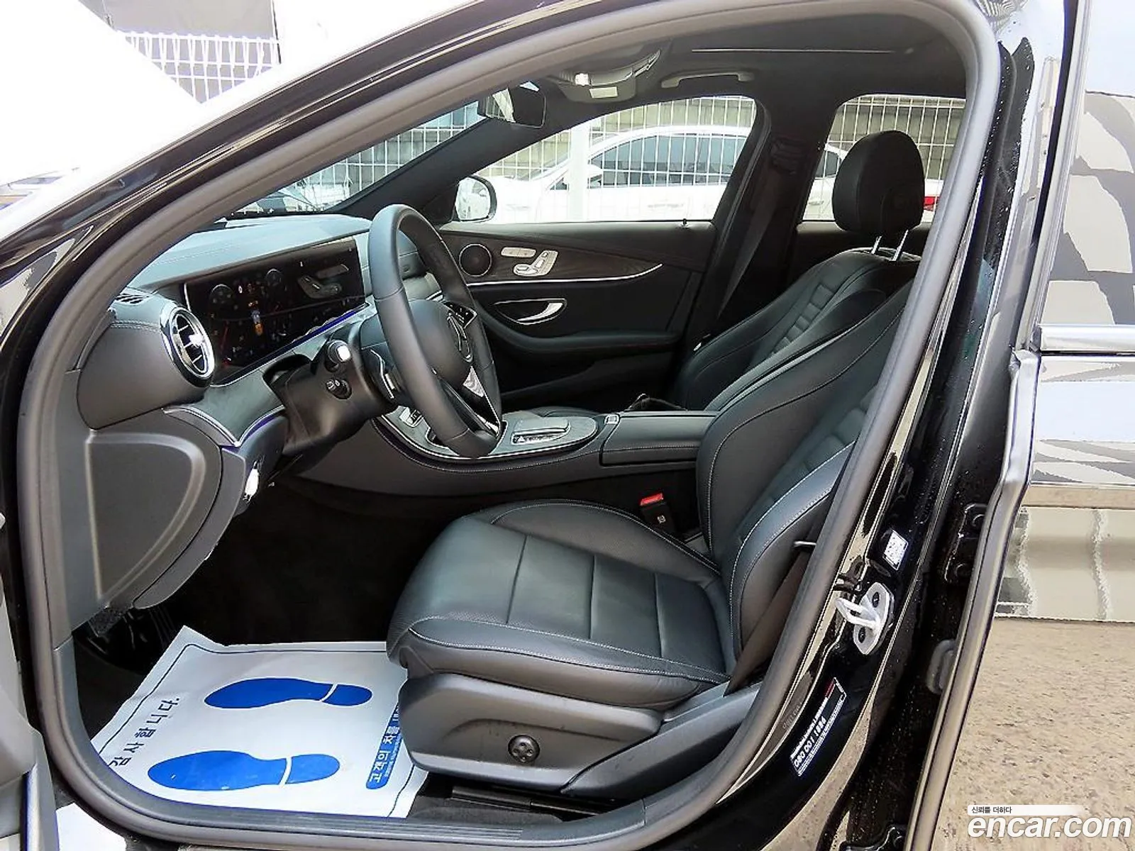Mercedes-Benz E-Class W213 2023 — 2