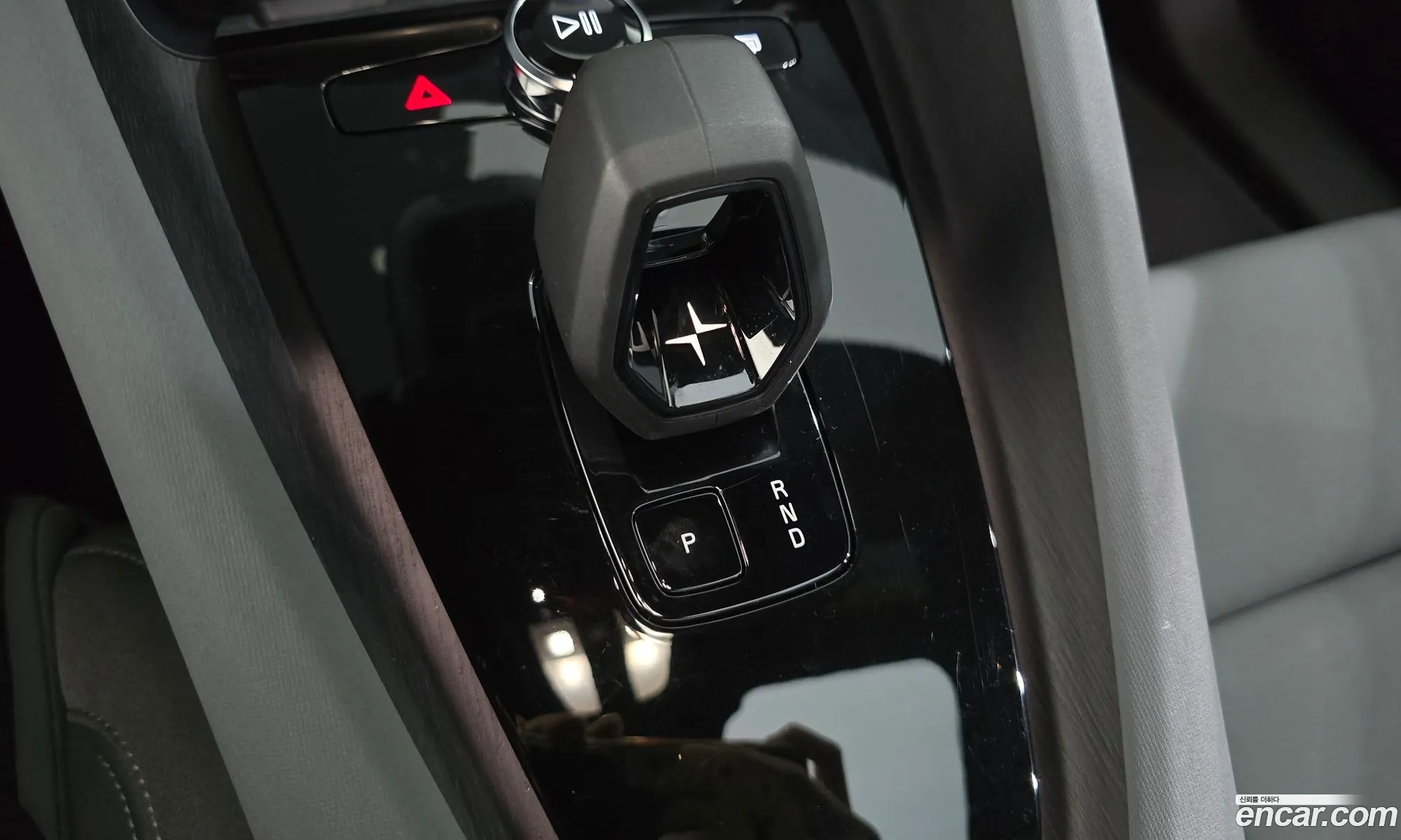 Polestar Polestar 2 2024 YSMVSFEAXRL229113 — 18