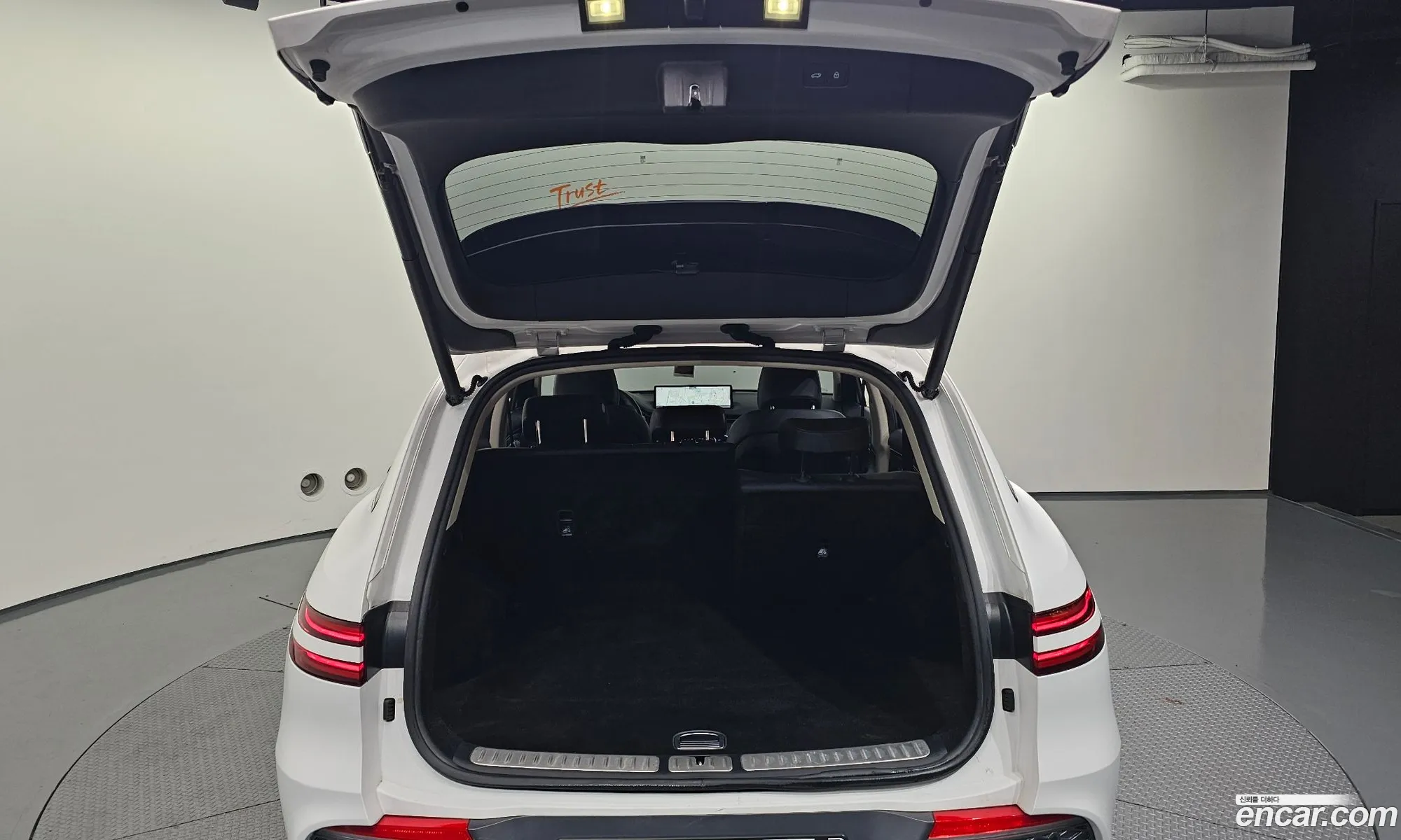 Genesis GV70 2021 — 25